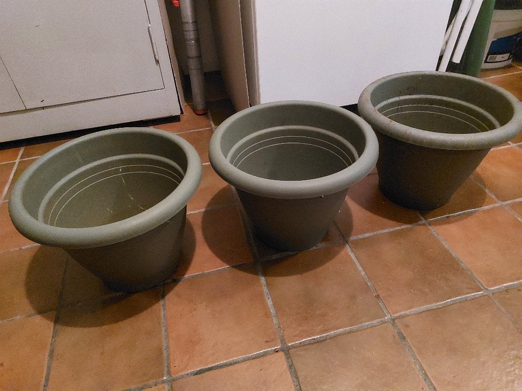 3 groene kunststof bloem potten, Kunststof, Gebruikt, Rond, Ophalen of Verzenden