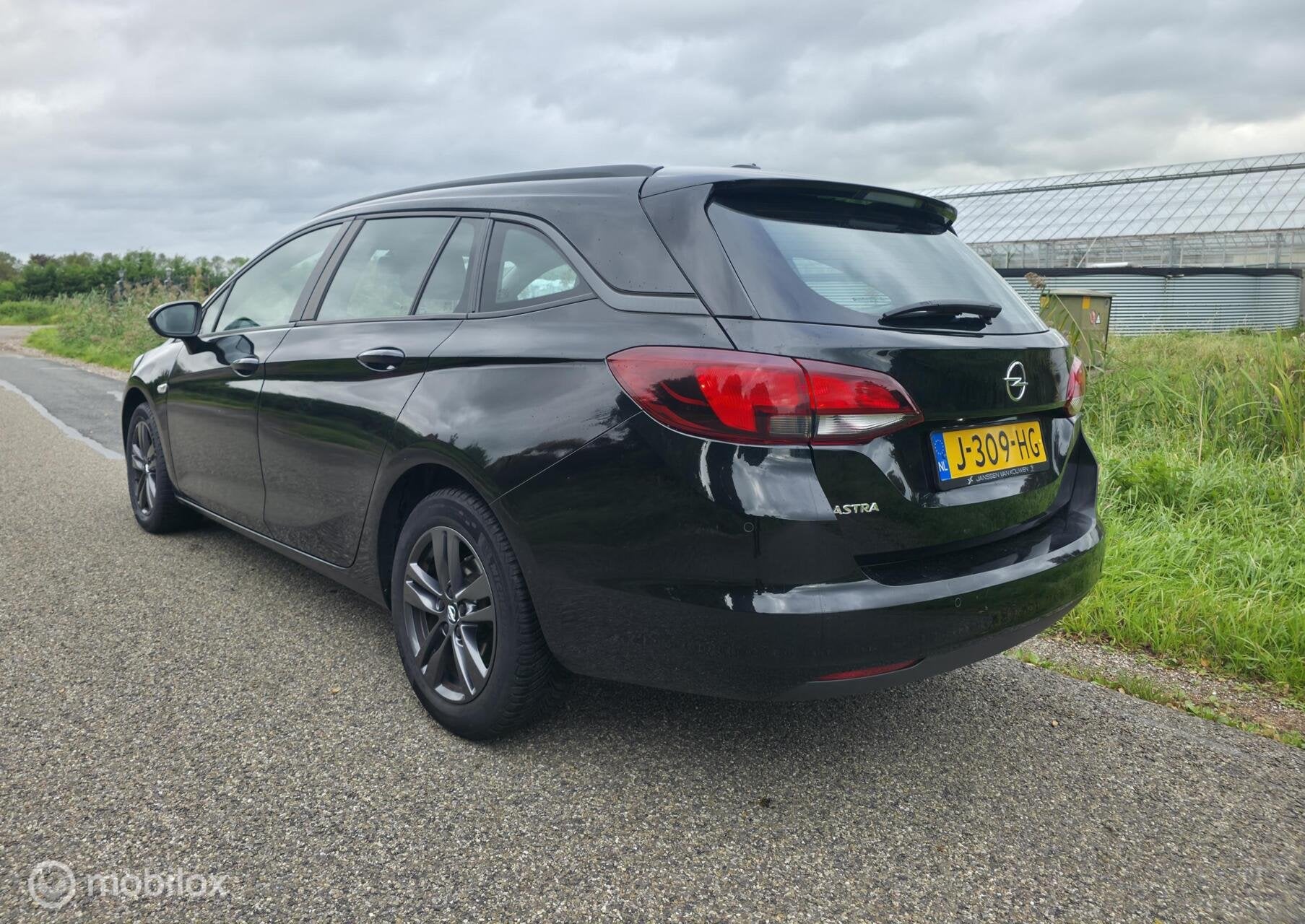 Opel Astra Sports Tourer 1.2 Edition / Carplay / PDC, Voorwielaandrijving, Stof, Gebruikt, 1199 cc