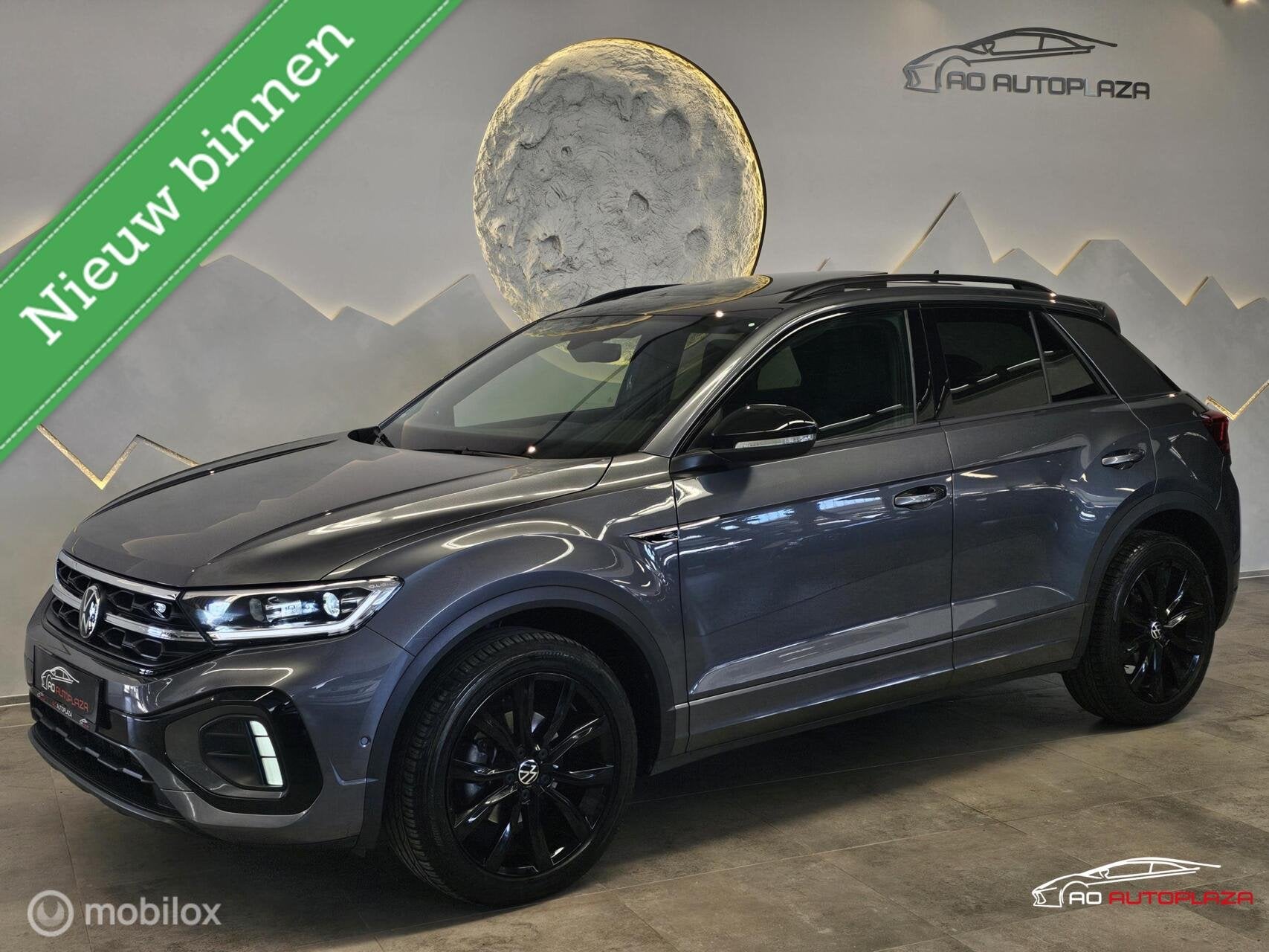 Volkswagen T-Roc 1.5 TSI 3x R-line Panorama/Beats/Leder/Blac, Auto's, Volkswagen, 1258 kg, 1498 cc, Zwart, 4 cilinders