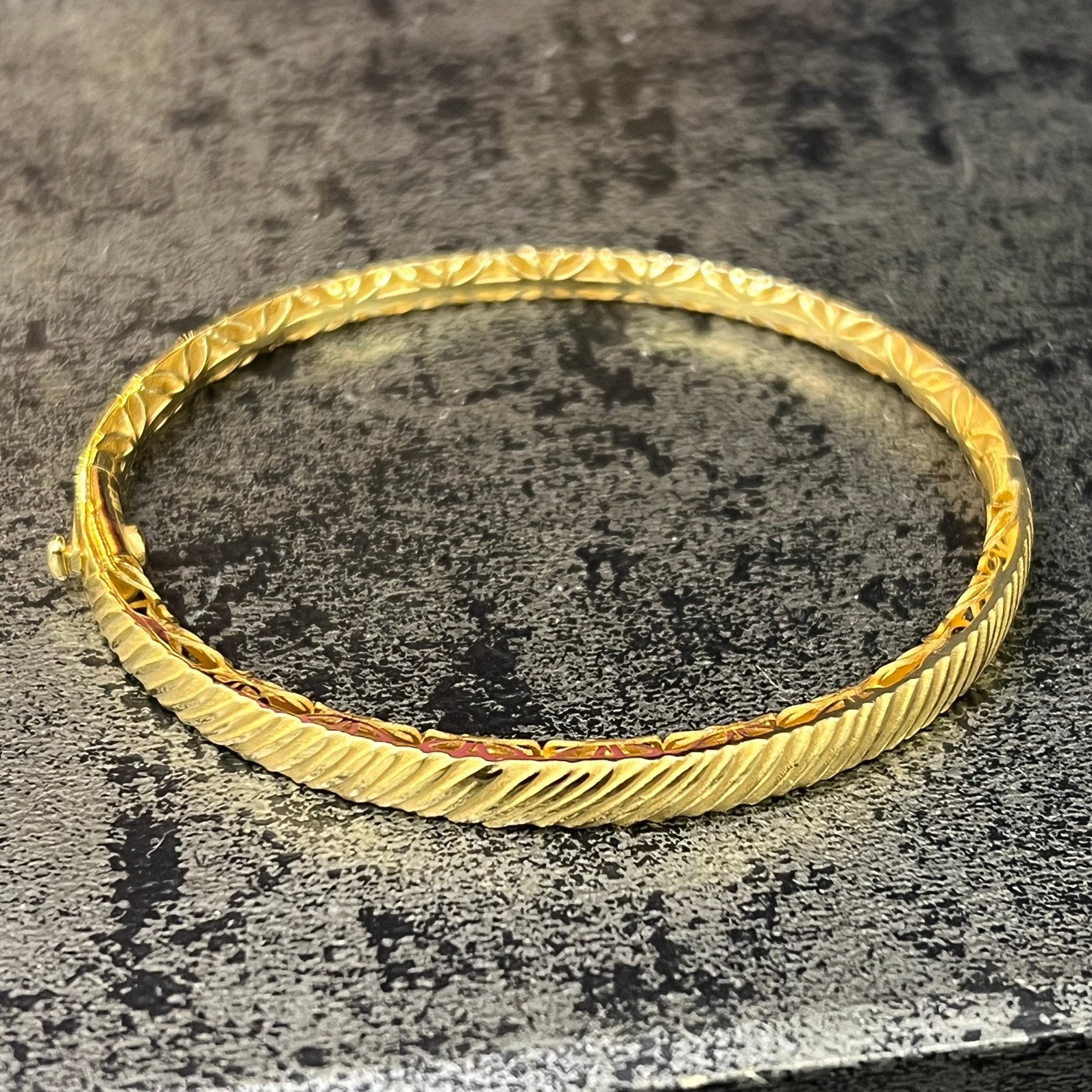 18 karaats gouden slavenarmband nieuw armband, Sieraden, Tassen en Uiterlijk, Ophalen of Verzenden, Nieuw, Goud