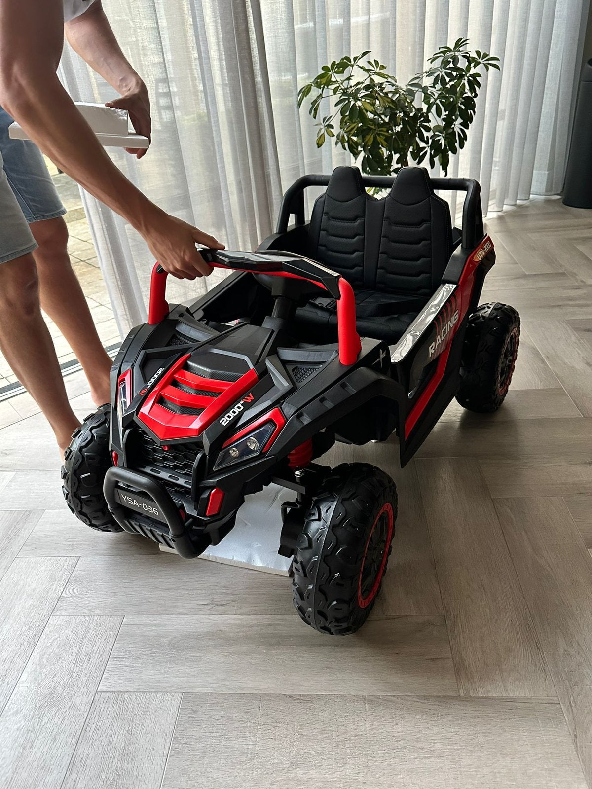 Electrische jeep, Ophalen, Zo goed als nieuw