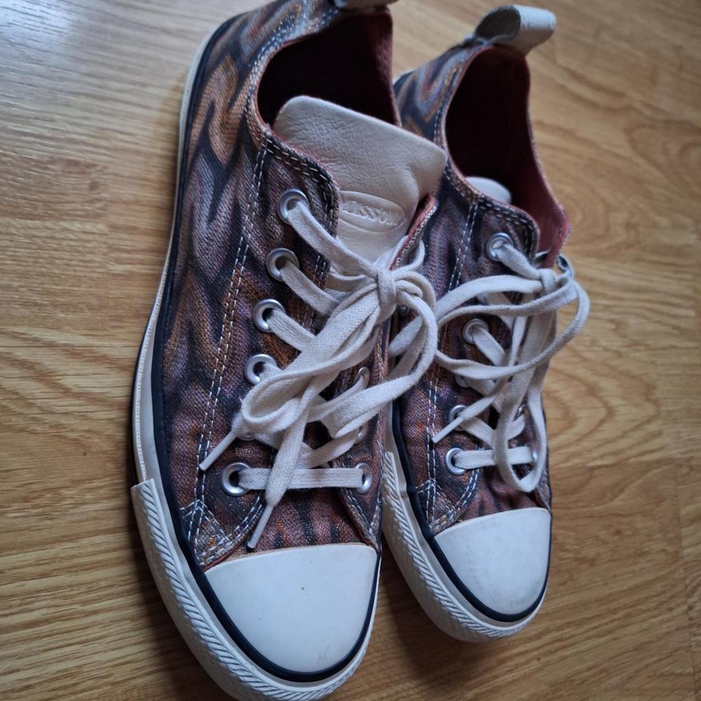 Converse x Missoni Sneakers - Maat 38, Kleding | Dames, Bruin, Ophalen of Verzenden, Sneakers of Gympen, Converse x Missoni