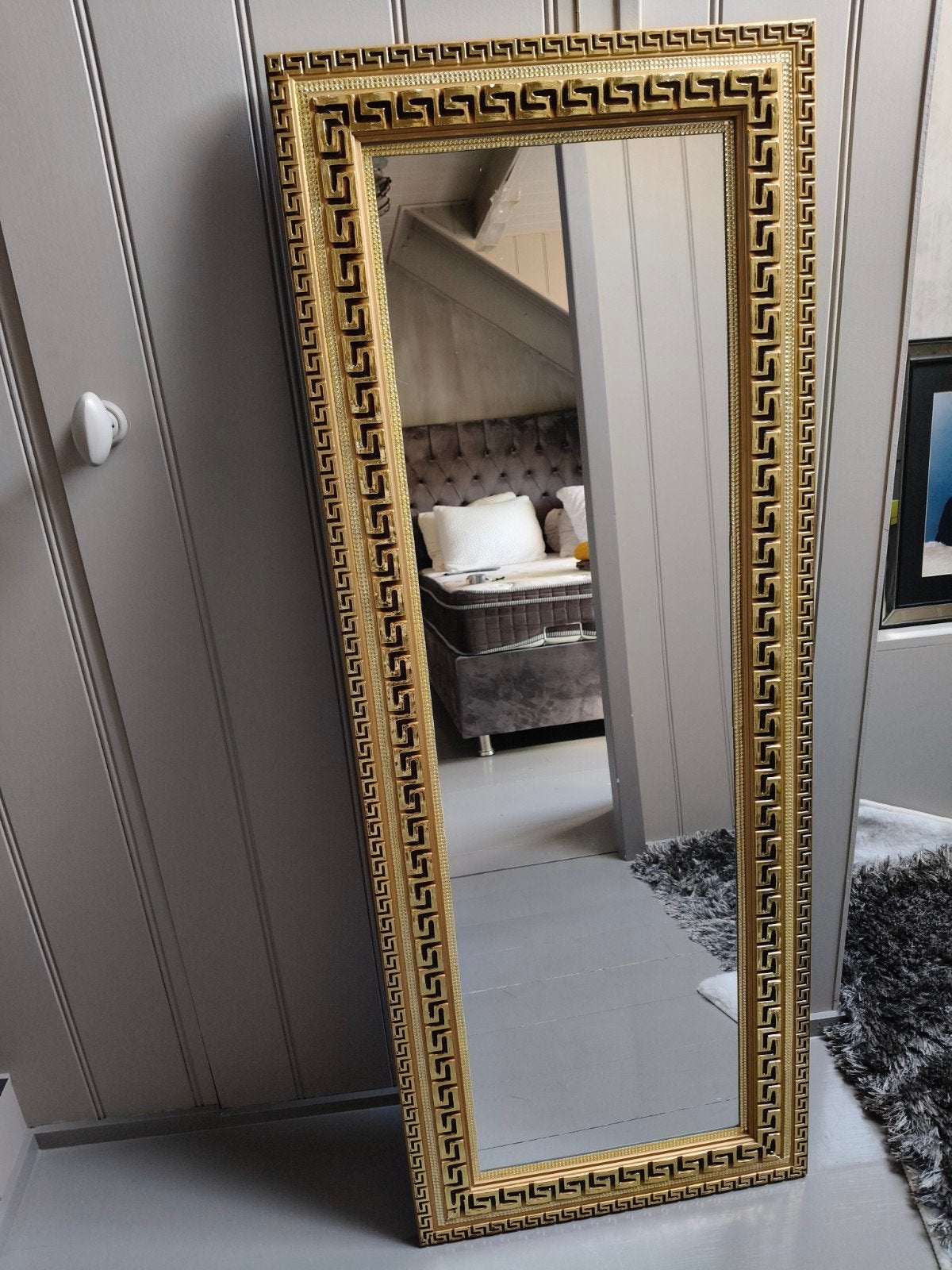 Grote gouden spiegel 129x49 cm met Griekse motieven, Ophalen, Zo goed als nieuw, Rechthoekig
