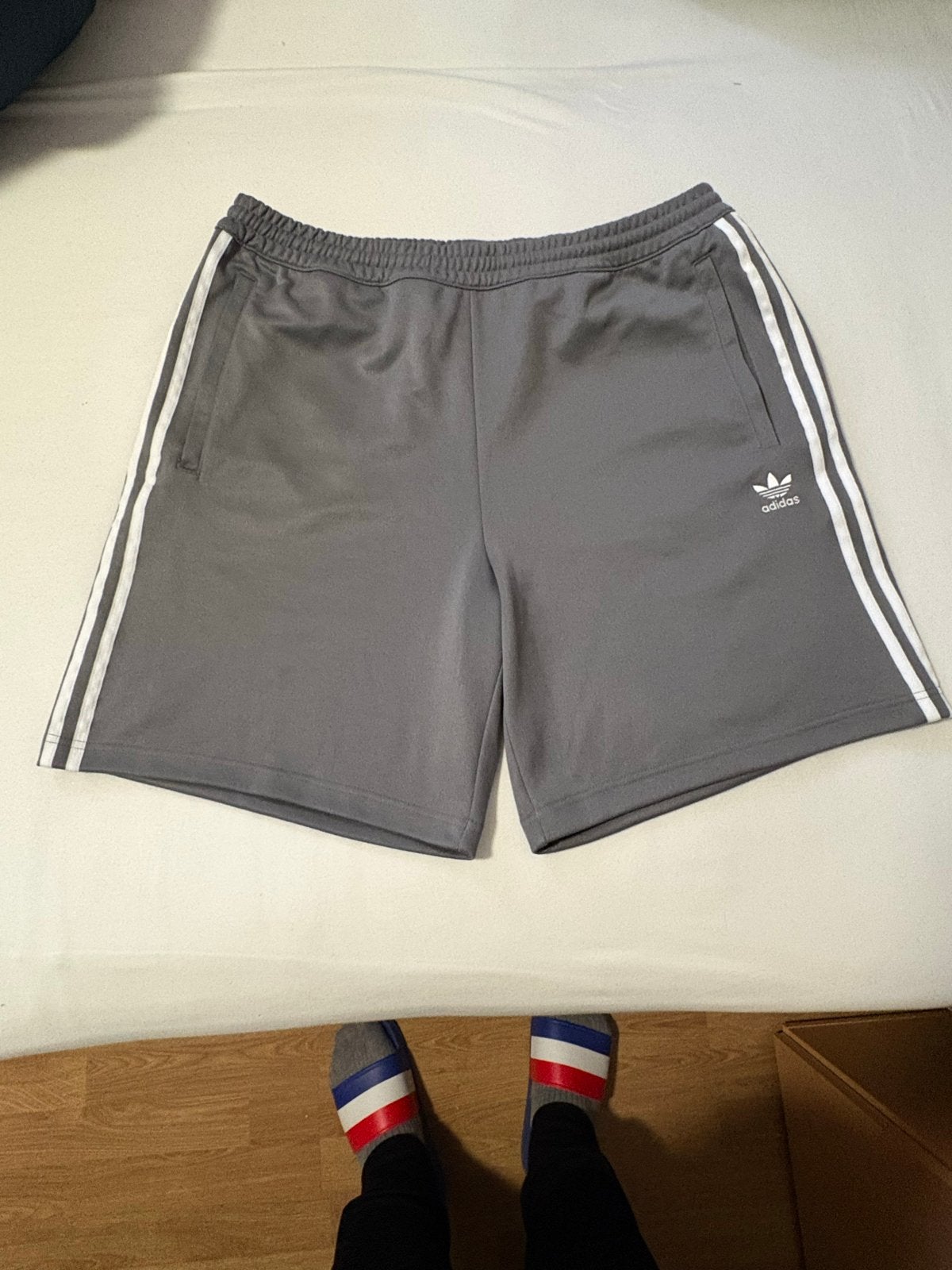 Adidas Sportshort Grijs - Maat XL, Ophalen of Verzenden, Grijs, Algemeen, Maat 56/58 (XL)