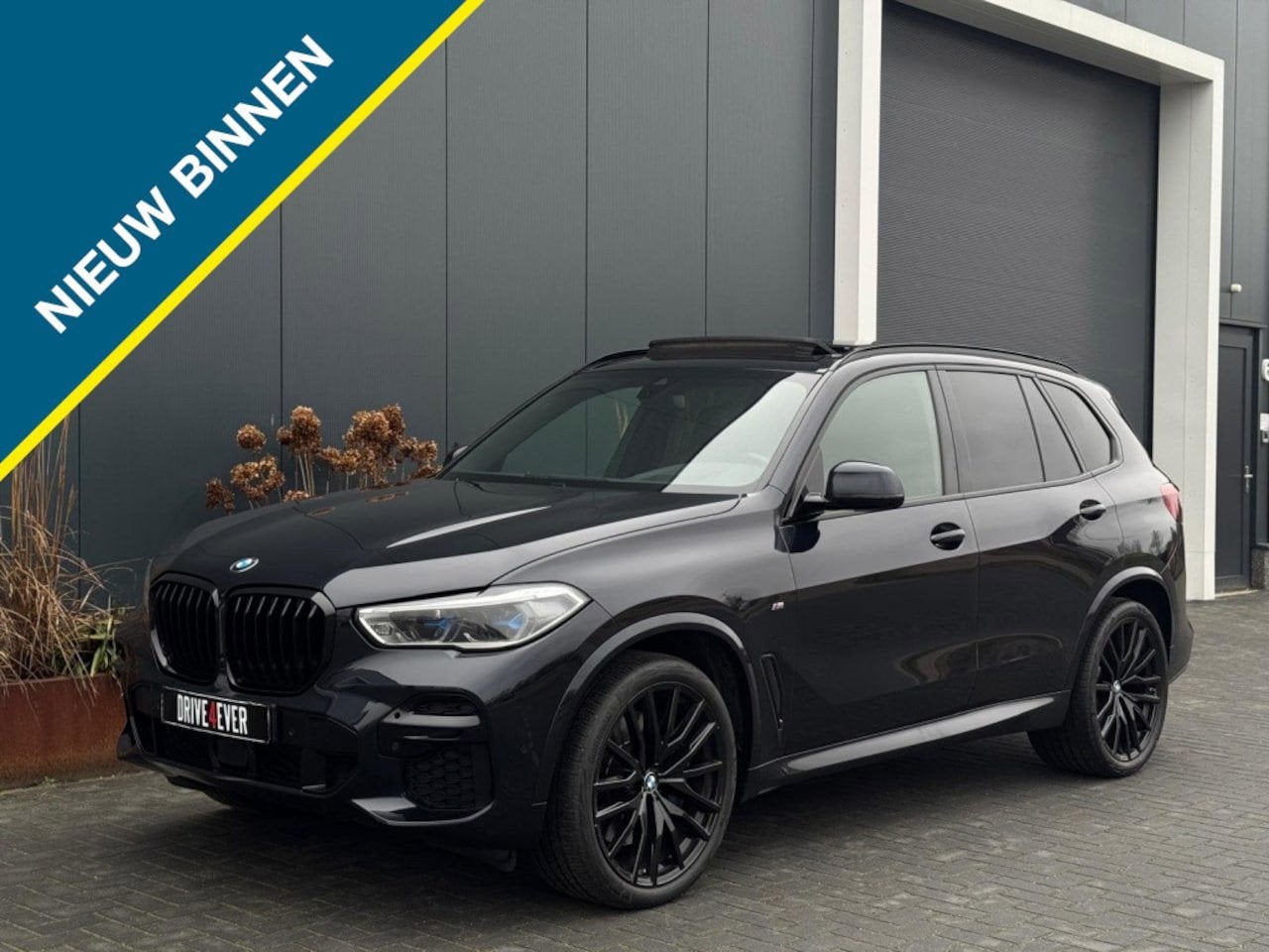 BMW X5 xDrive40d | M Pack | 22 inch | Kuipstoelen | Pano, Auto's, Automaat, Gebruikt, 2993 cc, Met garantie (alle)
