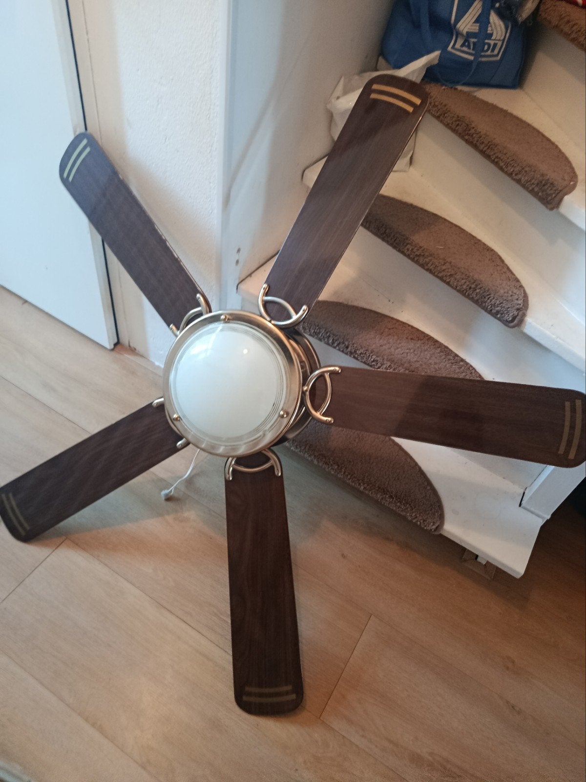 Mooie Vintage Ventilator Lamp met Trekkoord, Ophalen