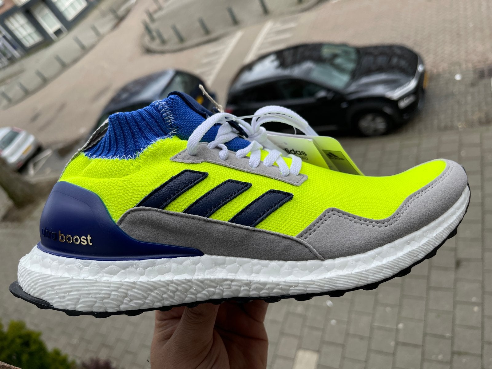ADIDAS CONSORTIUM ULTRA BOOST MID PRO  NIEUW ( 40 2/3 ), Kleding | Heren, Schoenen, Overige kleuren, Nieuw, Ophalen of Verzenden