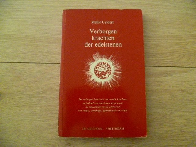 Mellie Uyldert - Verborgen krachten der edelstenen, Ophalen of Verzenden, Gelezen, Overige onderwerpen, Achtergrond en Informatie