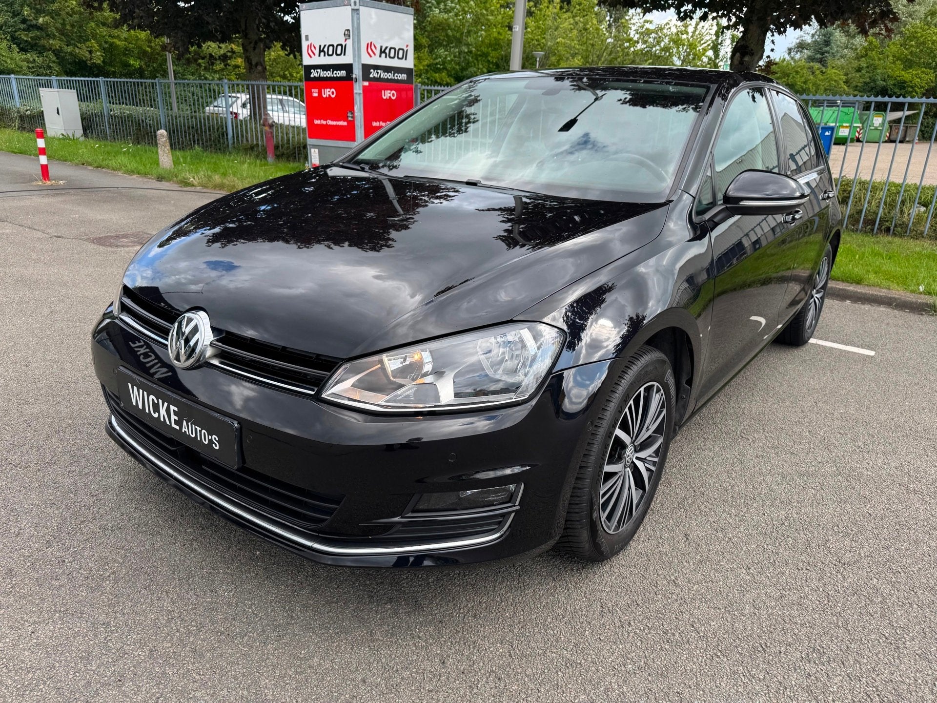 Volkswagen Golf 1.2 TSI Allstar Navigatie Clima Cruise contr, Auto's, Voorwielaandrijving, Gebruikt, 4 cilinders, 610 kg