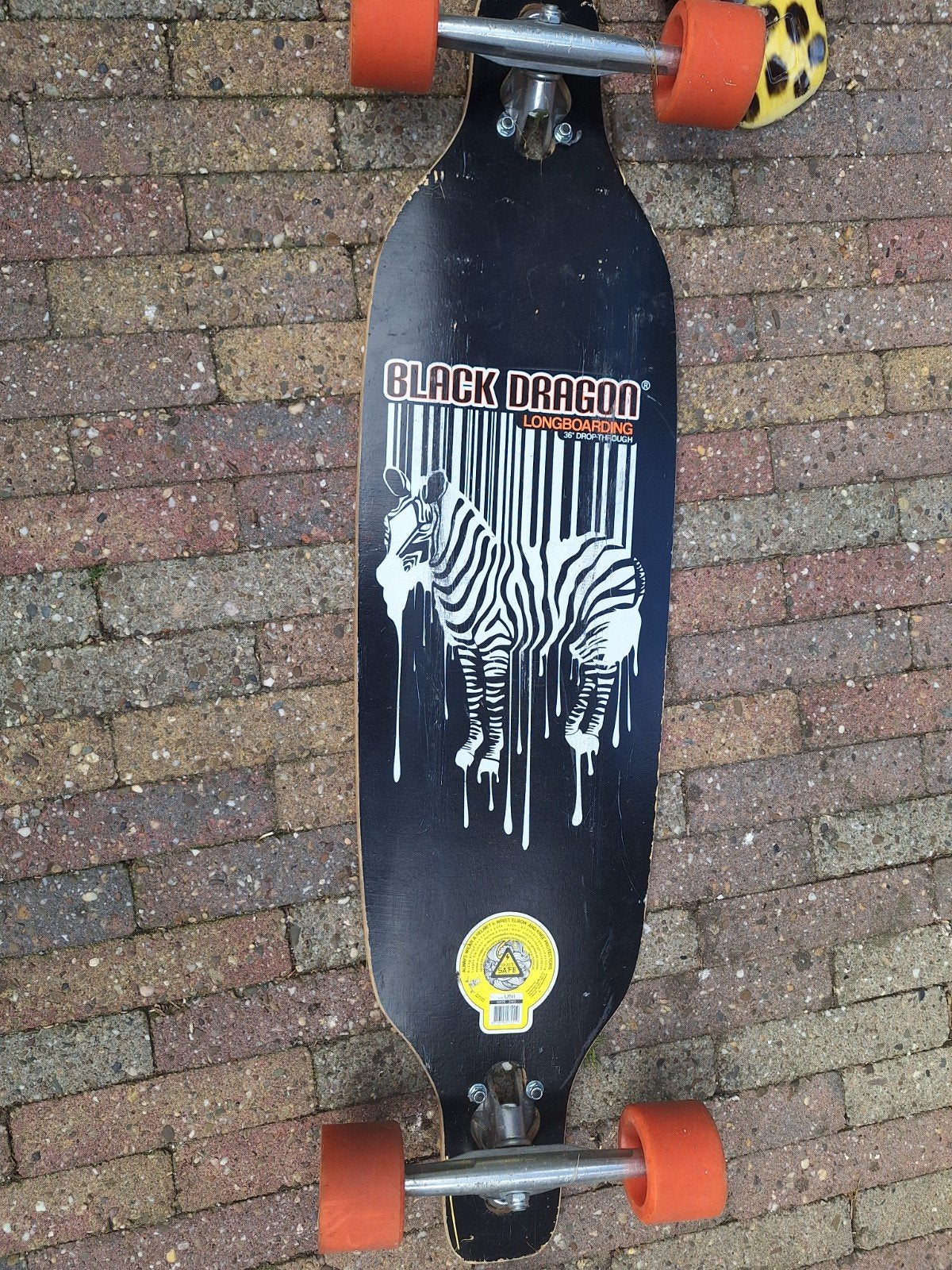Black Dragon Longboard - Zebra Design, Sport en Fitness, Skateboarden, Ophalen of Verzenden, Gebruikt, Skateboard, Longboard