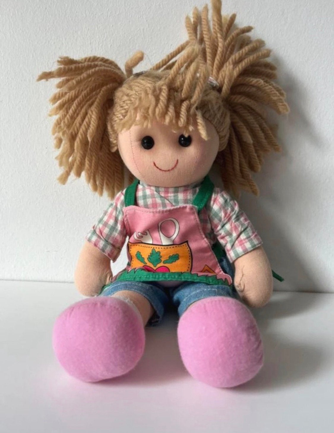 Bigjigs Elsie stoffen pop – 35 cm, Ophalen, Zo goed als nieuw
