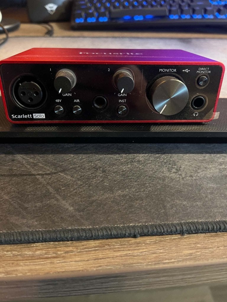 Foto 14 van Rode NT1 5th Gen, Focusrite Scarlett Solo