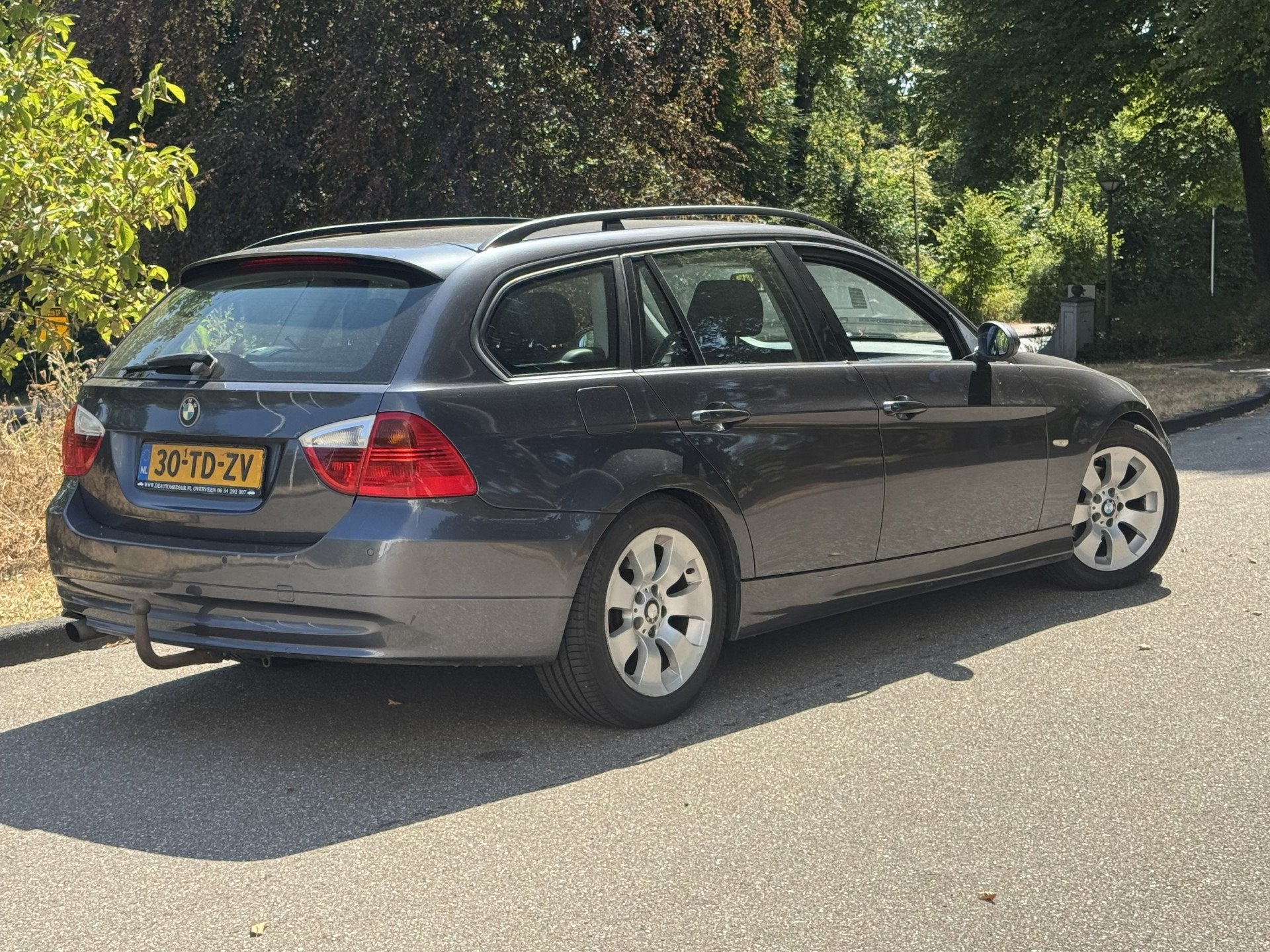 BMW 32O TOURING AUT, High Executive (bj 2006, automaat), Auto's, Automaat, Achterwielaandrijving, Overige modellen, 4 cilinders