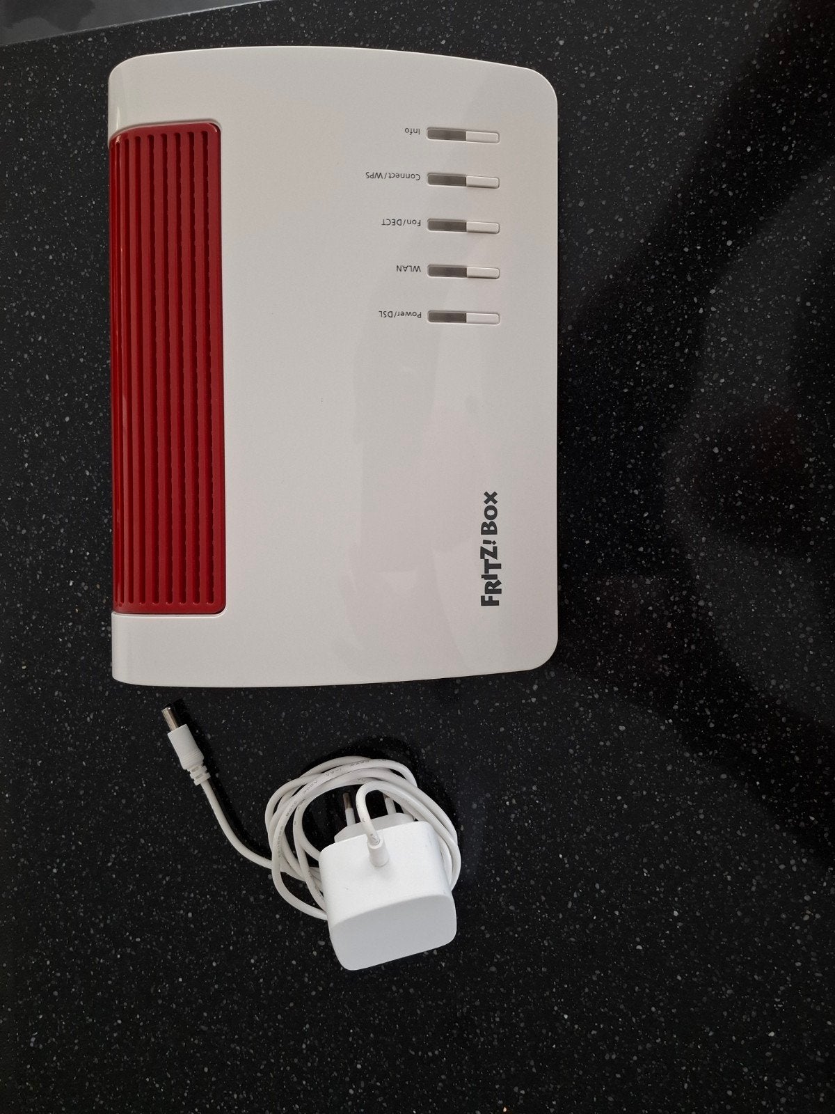 AVM FRITZ!Box 7590 AX, Computers en Software, Ophalen of Verzenden, Zo goed als nieuw, Router met modem, AVM FRITZ!Box