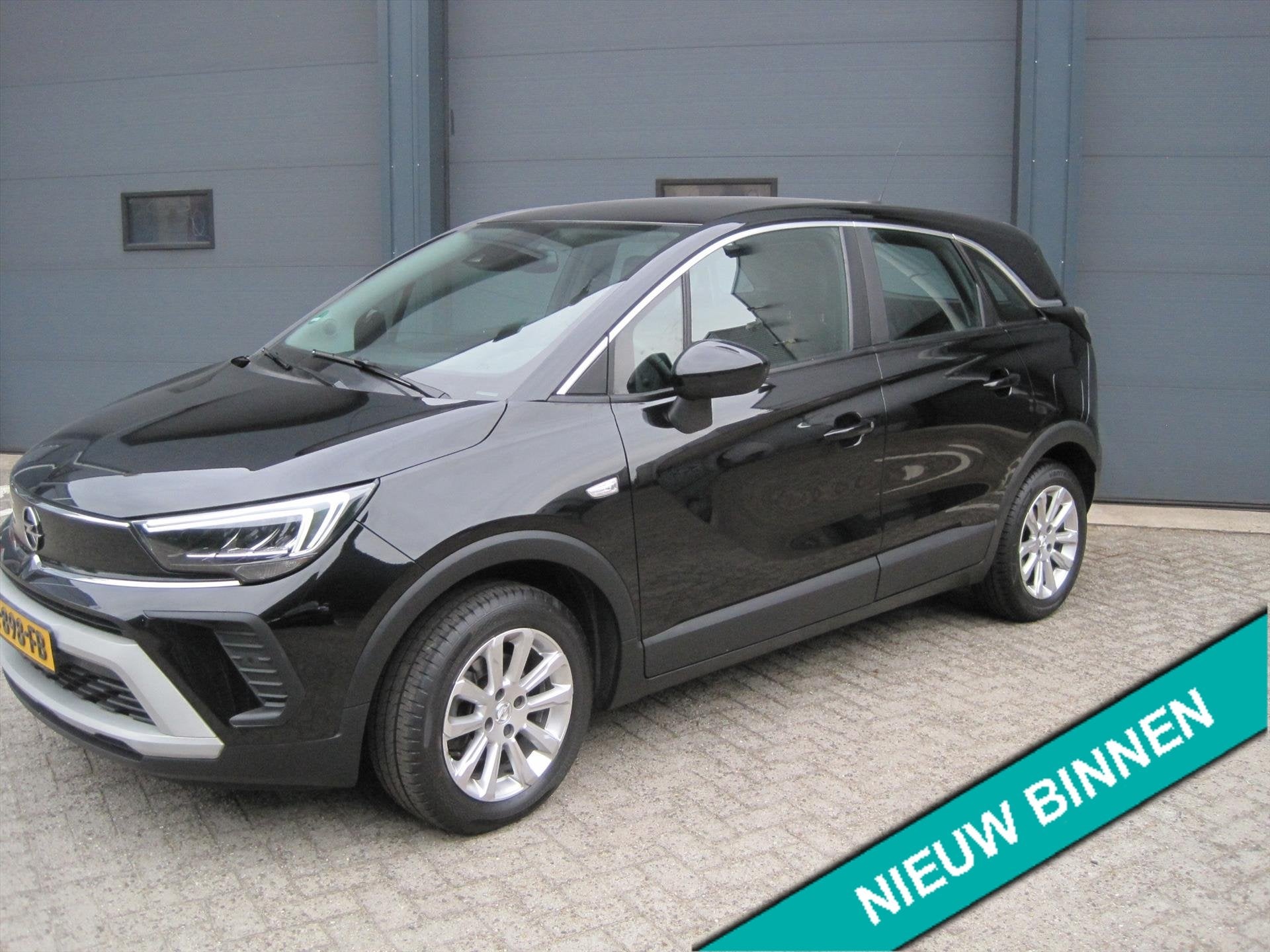 OPEL Crossland 1.2 110pk Elegance NAVI/CARPLAY/ECC/CC/TREKHA, Auto's, Voorwielaandrijving, Gebruikt, 1199 cc, Zwart