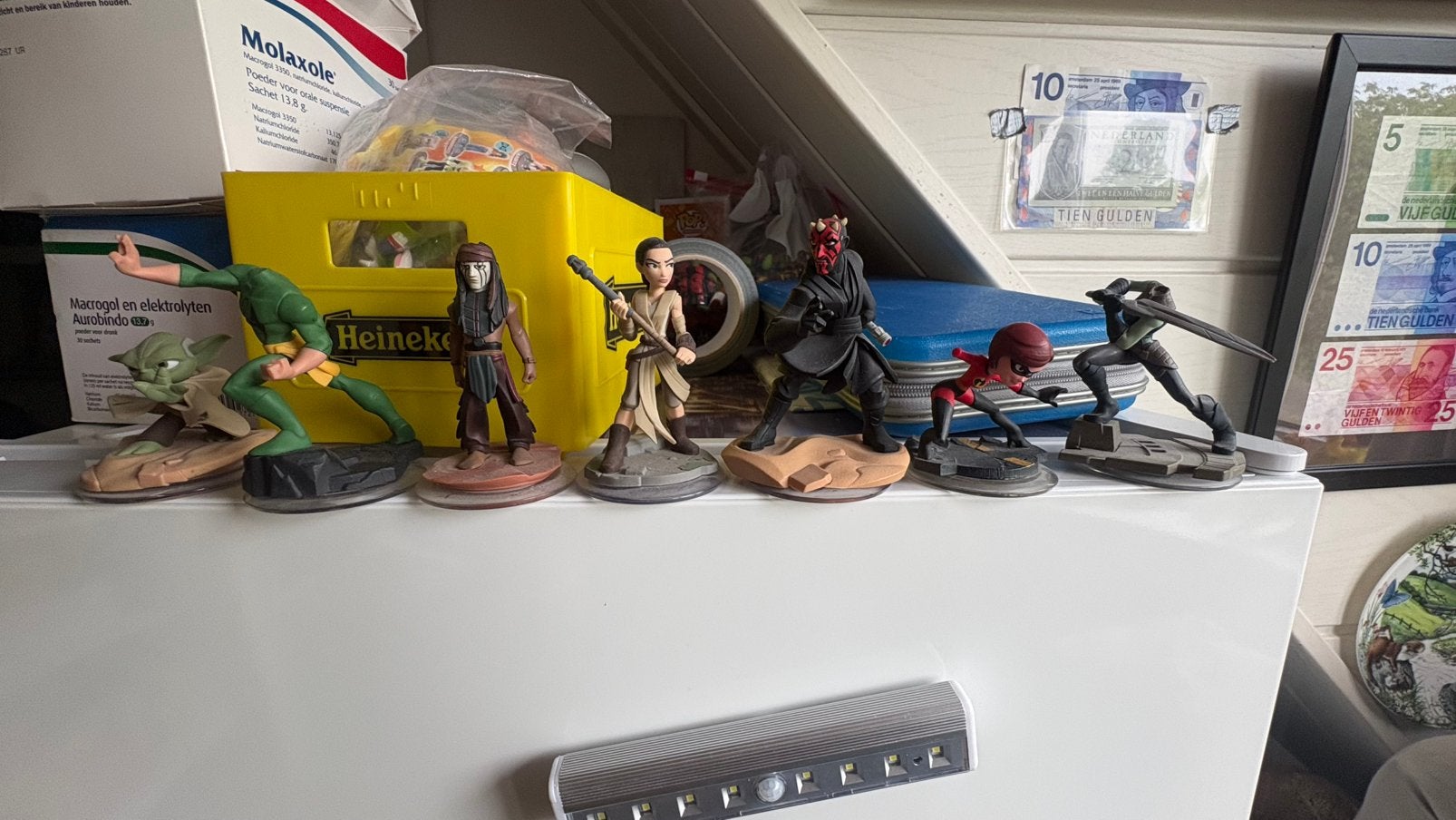 Disney infinity allemaal kapotte poppetjes, Ophalen of Verzenden, Overige figuren, Zo goed als nieuw, Beeldje of Figuurtje