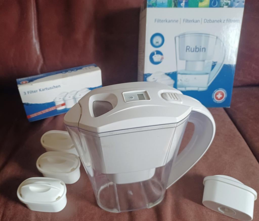 Compleet Rubin Brita Waterfilterkan met 4 Maxtra pro filters, Ophalen of Verzenden, Zo goed als nieuw
