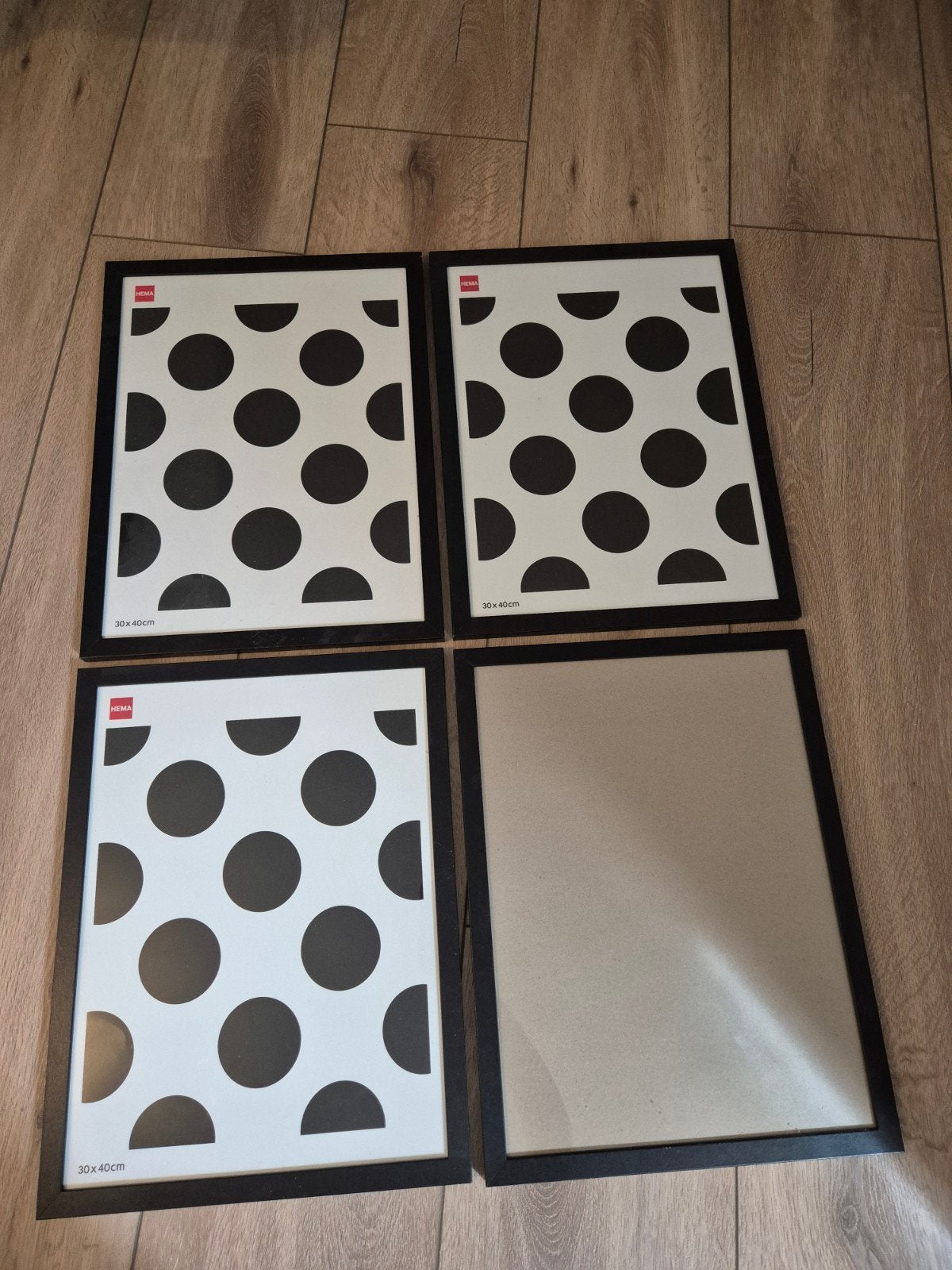 4 HEMA fotolijsten 30x40 cm, zwart, Ophalen