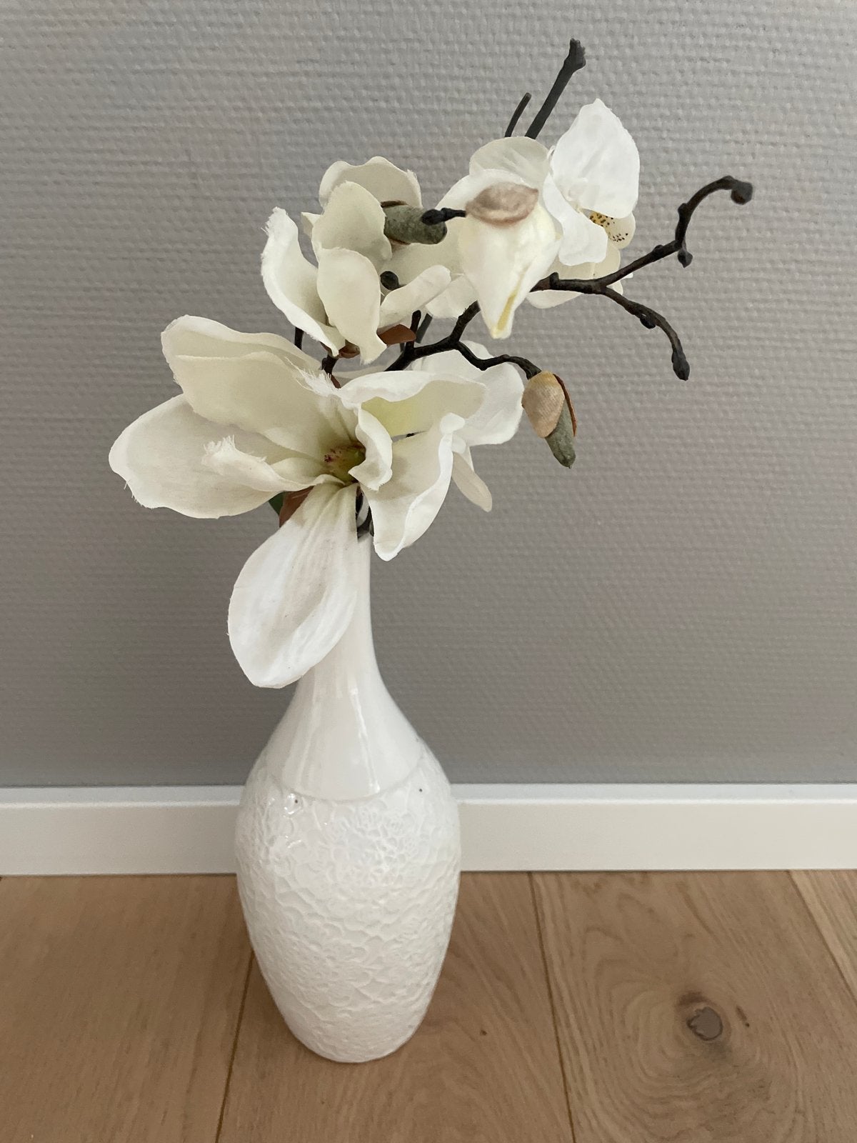 Witte kunstbloem met vaas - Magnolia look, Ophalen, Binnen, Kunstbloem, Textiel