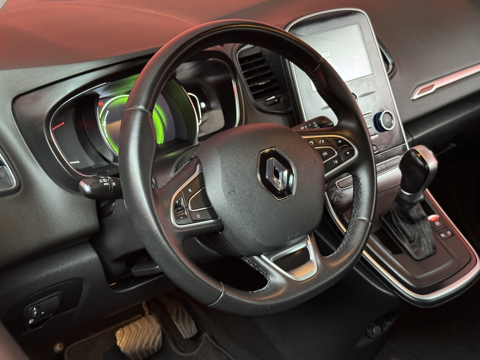 Renault Scénic 1.3 TCe Limited | Automaat | Trekhaak | Crui, Auto's, Stof, 4 cilinders, 750 kg, 1428 kg