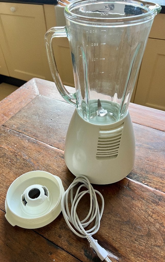 Tomado Blender met glazen beker, Ophalen of Verzenden, Zo goed als nieuw, Blender