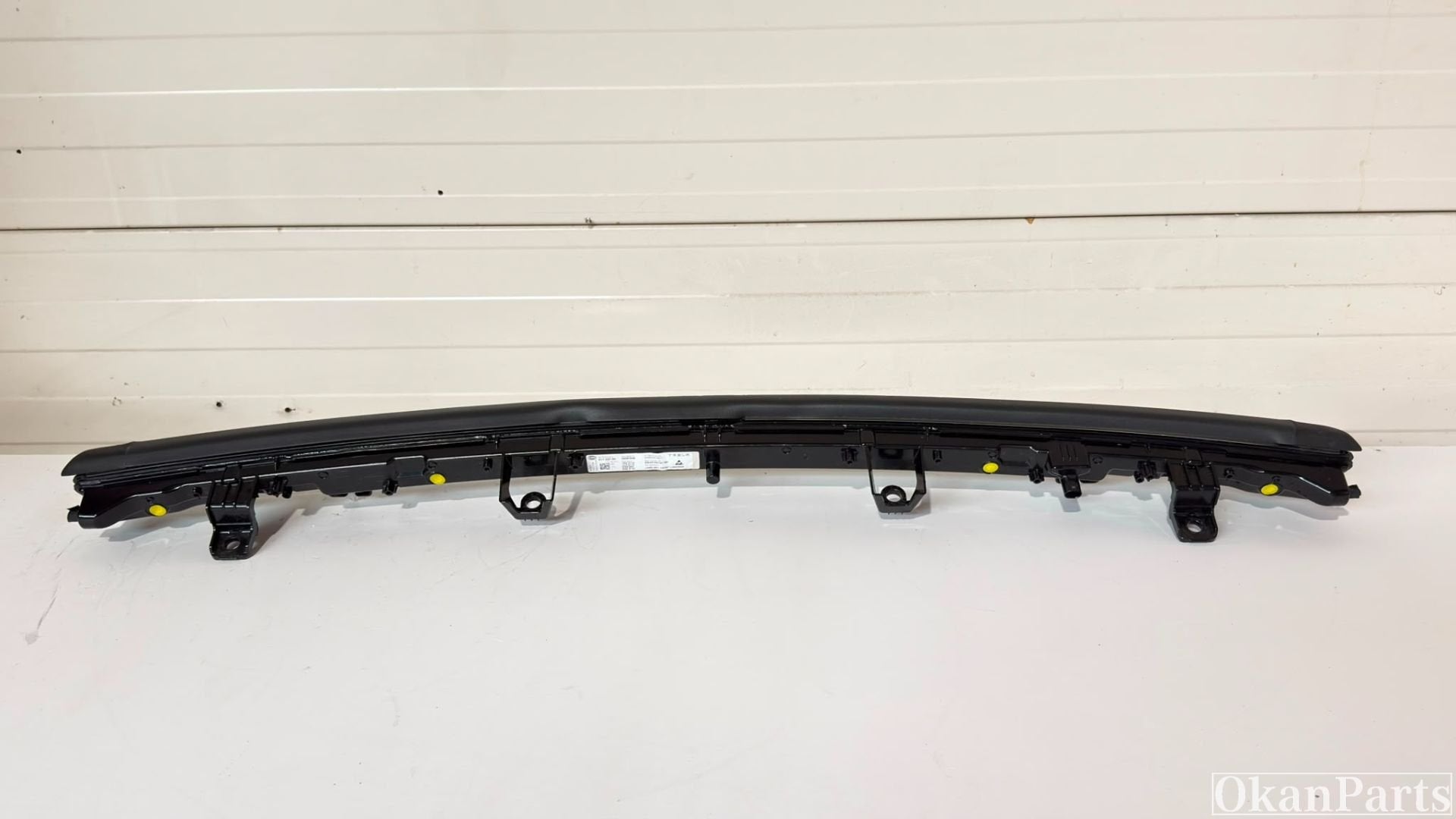 Foto 2 van Tesla Model Y Juniper LED Grille verlichting 2038294-96-C