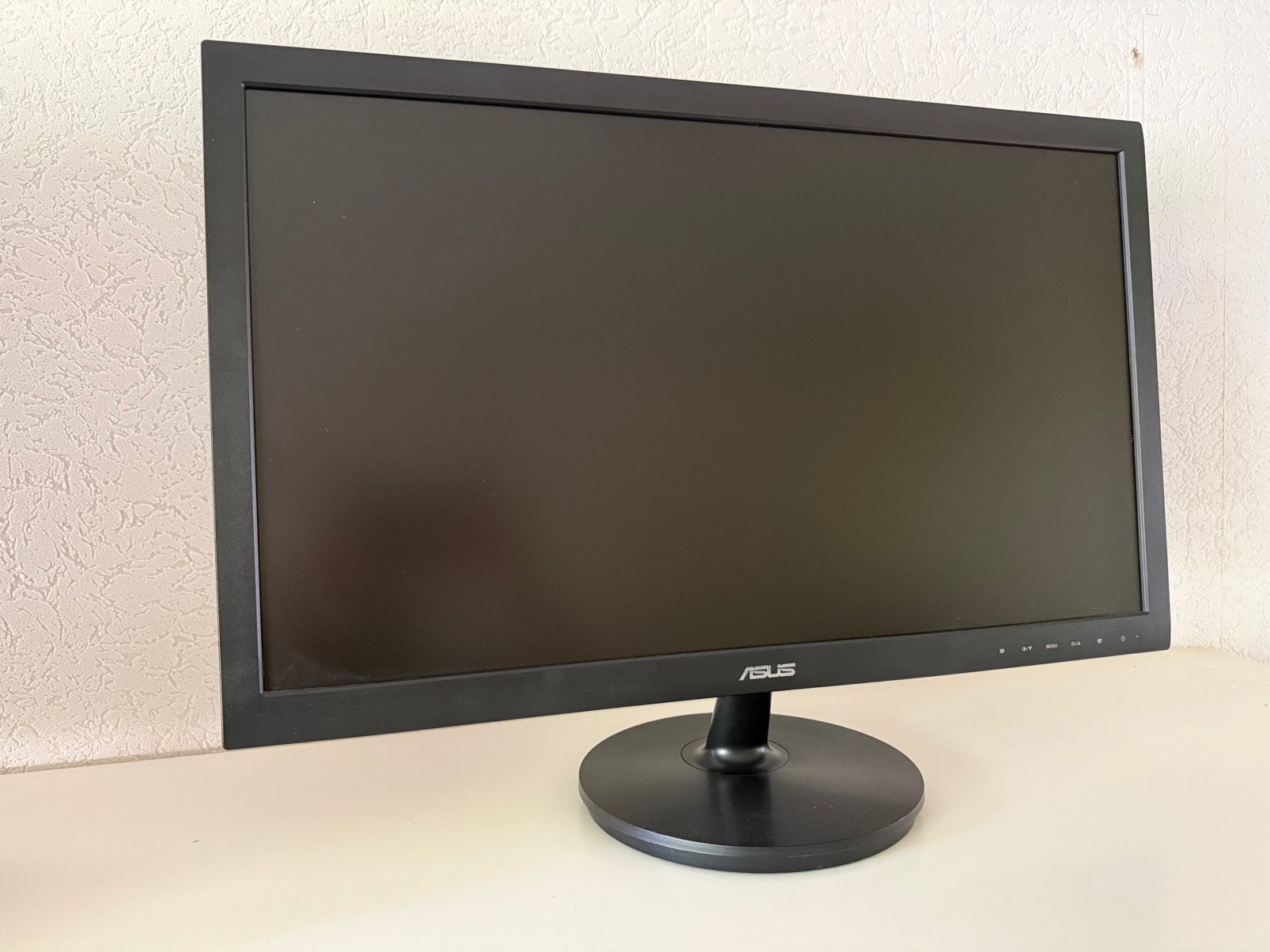 Asus monitor 24” VGA Full HD, Ophalen, Full HD, Zo goed als nieuw, VGA