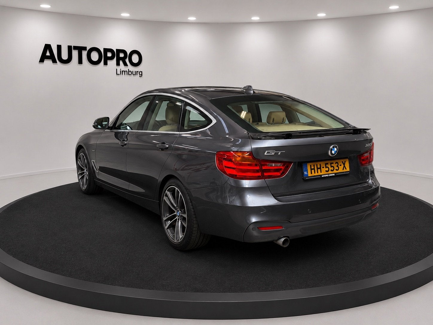 BMW 3-serie Gran Turismo 320i High Executive, Auto's, BMW, Automaat, Achterwielaandrijving, Gebruikt, 4 cilinders