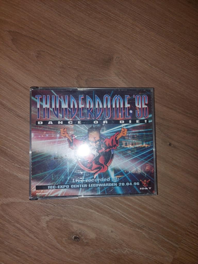 Thunderdome '96 Dance Or Die! CD - Live Recorded, Cd's en Dvd's, Ophalen of Verzenden, Gebruikt, Techno of Trance