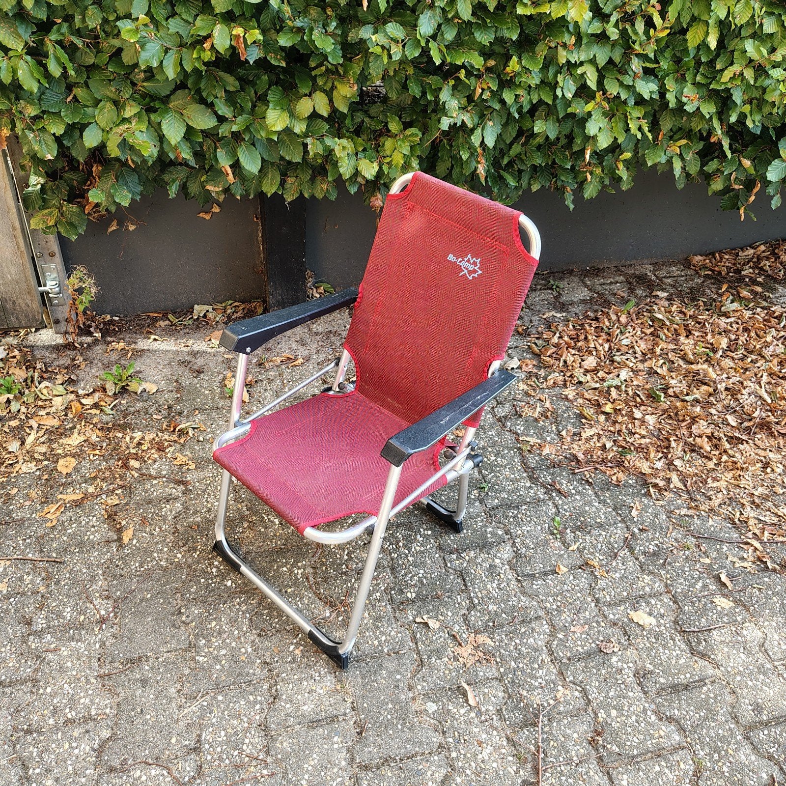 Opvouwbare kinder-campingstoel - Rood, Ophalen, Gebruikt, Campingstoel