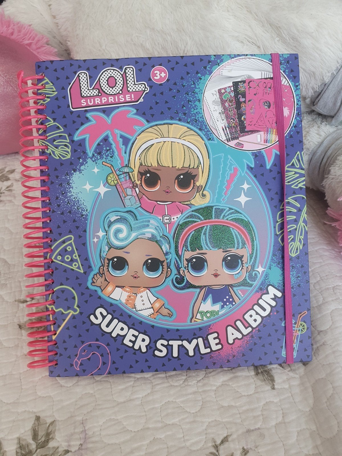 LOL Surprise Super Style Album met stickers en laatjes, Ophalen of Verzenden, Zo goed als nieuw