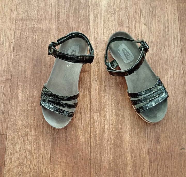 WOLKY leren sandalen, maat 37,  1x aangehad, Ophalen of Verzenden, Zo goed als nieuw, Sandalen of Muiltjes