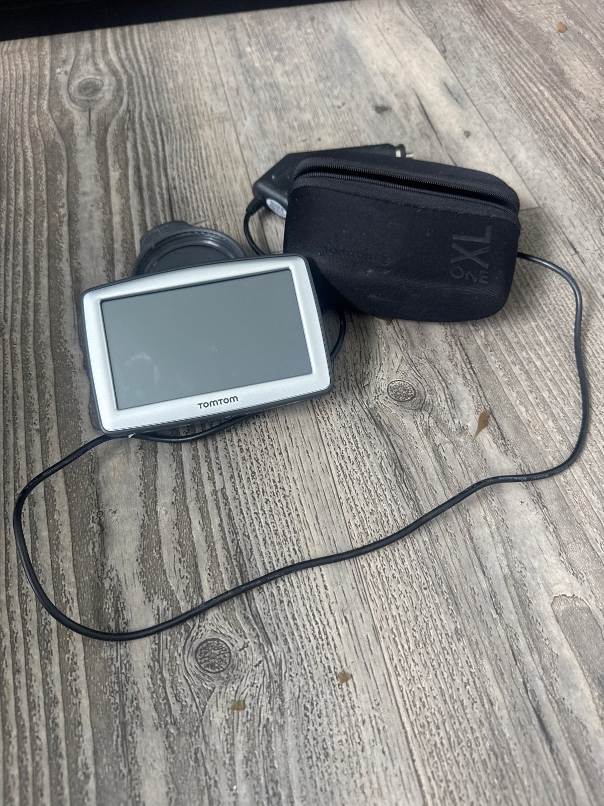TomTom XL navigatiesysteem met hoesje, Ophalen of Verzenden, Gebruikt