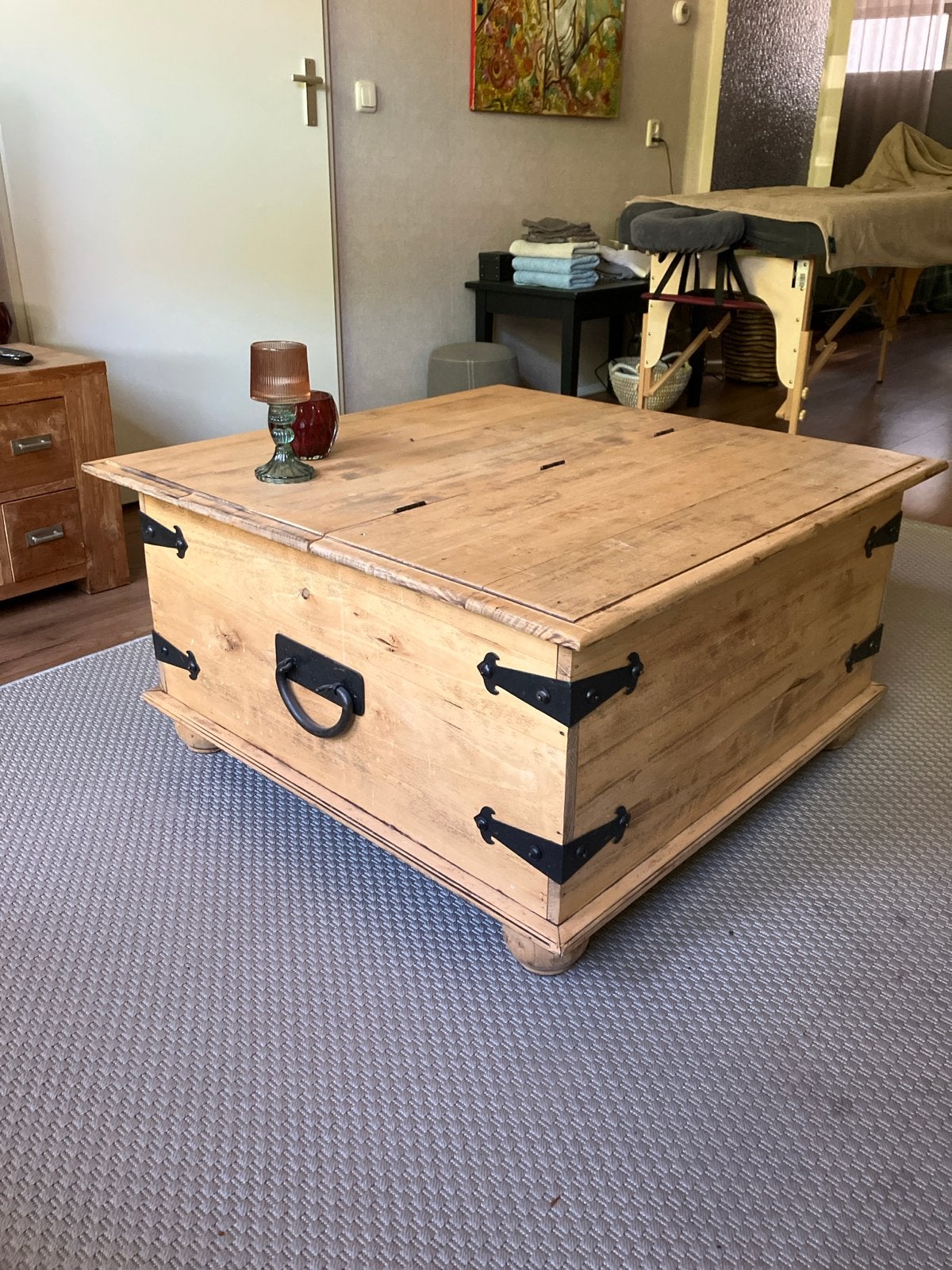 Robuuste houten salontafel met opbergruimte, Ophalen, Gebruikt, Vierkant, 50 tot 100 cm