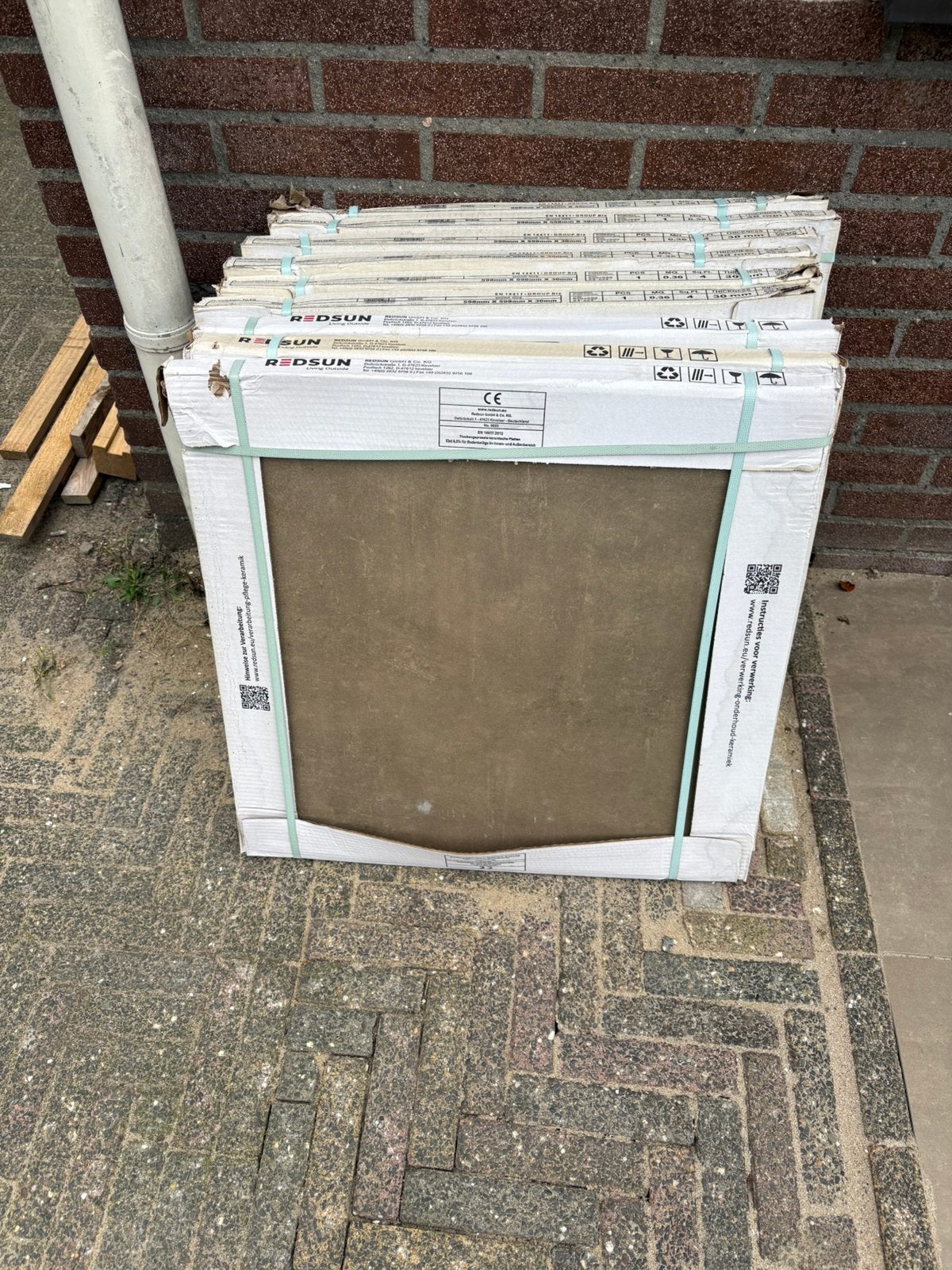 9 keramische tegels van Redsun 60x60x3, Tuin en Terras, Ophalen, Keramiek, Nieuw, Minder dan 5 m²
