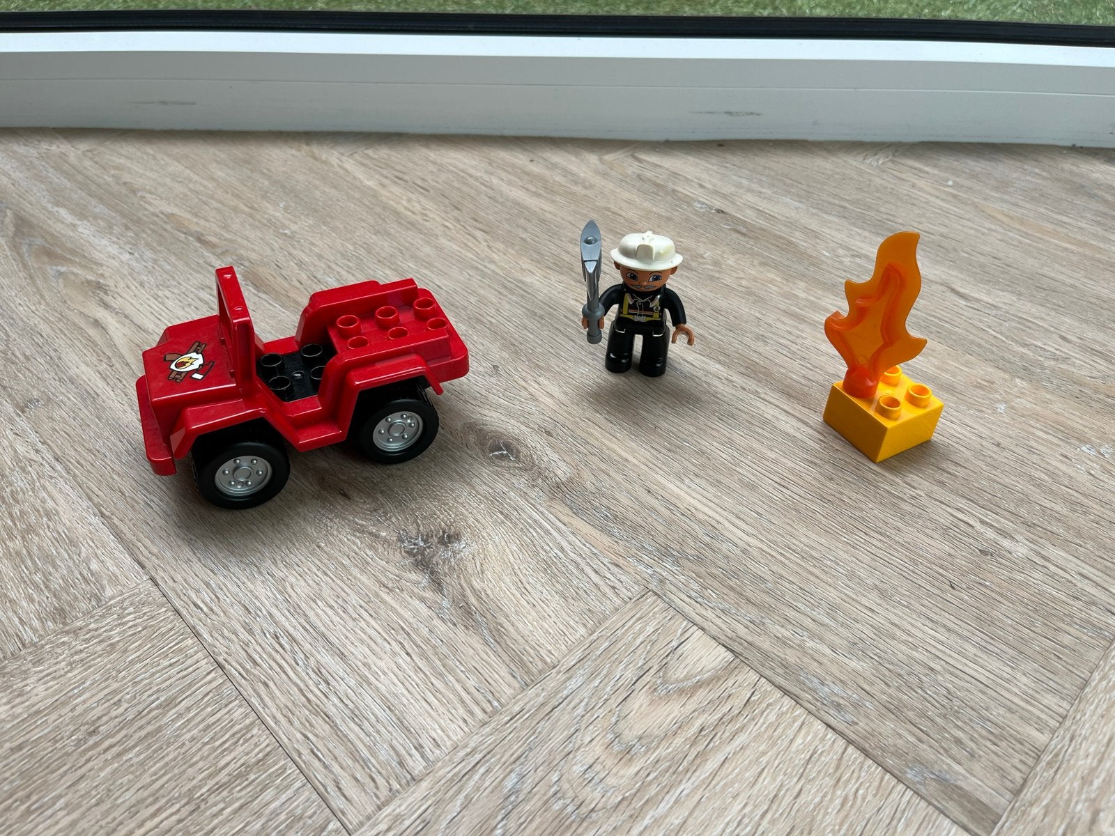 Lego Duplo set 6169 brandweerwagen met brandweerman, Ophalen of Verzenden, Gebruikt