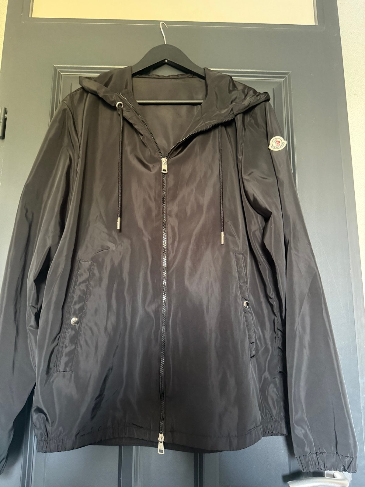 Moncler jas maat L, Ophalen of Verzenden, Nieuw, Maat 52/54 (L), Zwart