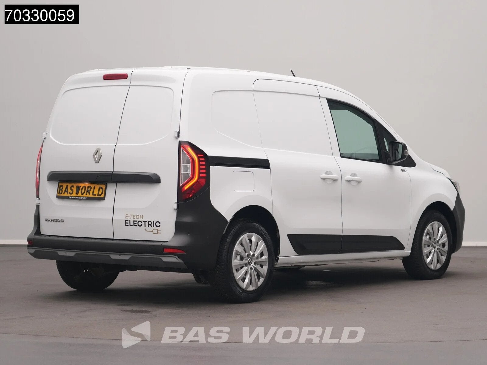 Renault Kangoo E-Tech 122pk Elektrisch 300km WLTP 45kWh L1H1, Automaat, Parkeersensor, Stof, Gebruikt