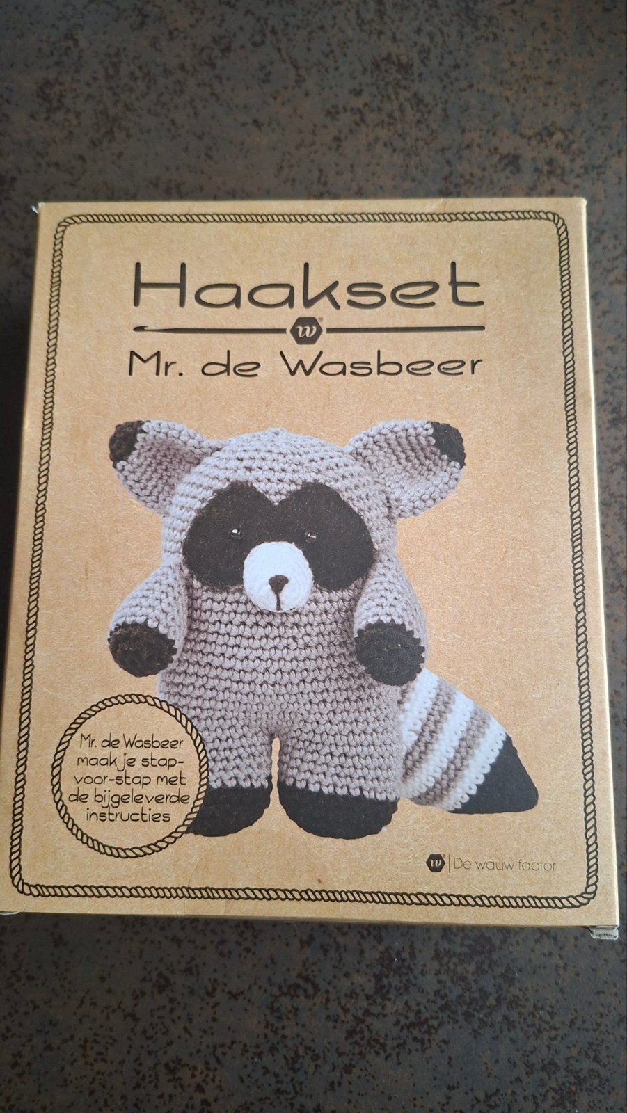 Haakset Mr. de Wasbeer - Complete DIY Knutselset, Nieuw, Meerkleurig, Ophalen of Verzenden, Overige merken