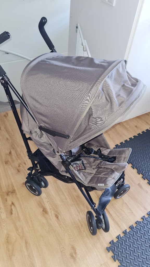 Koelstra buggy nieuw, Kinderen en Baby's, Buggy's, Ophalen, Nieuw, Koelstra