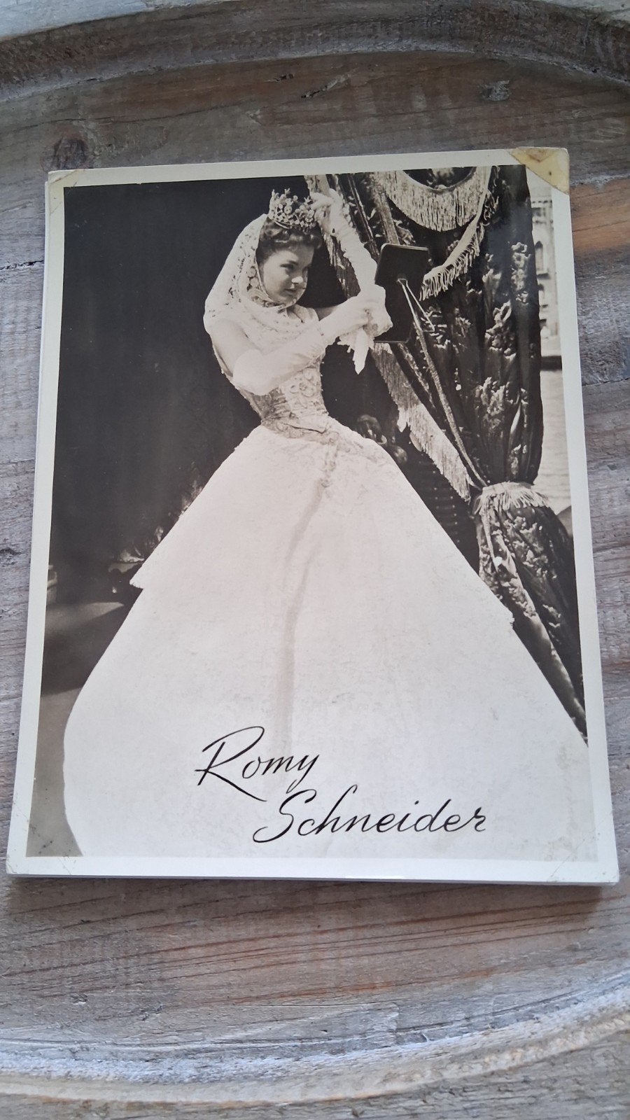 Grote A4 foto van Romy Schneider, 1960 tot 1980, Gebruikt, Foto, Ophalen of Verzenden