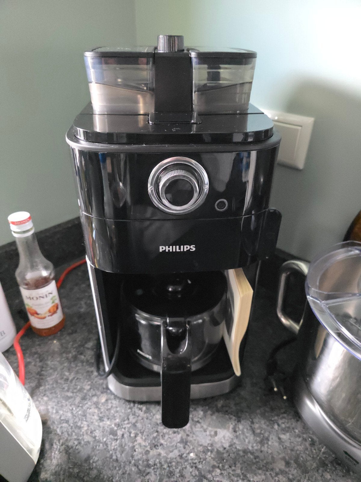 Philips HD7769 Grind & Brew met gratis melkopschuimer, Ophalen, Afneembaar waterreservoir, Koffiemachine, Koffiebonen