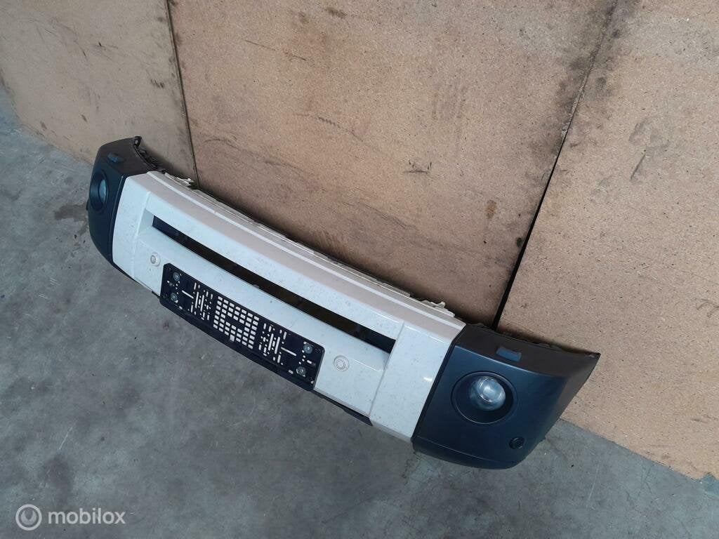 Voorbumper Land Rover Discovery III 3 Voor Bumper Wit LR3, Land Rover, Voor, Ophalen of Verzenden, Bumper