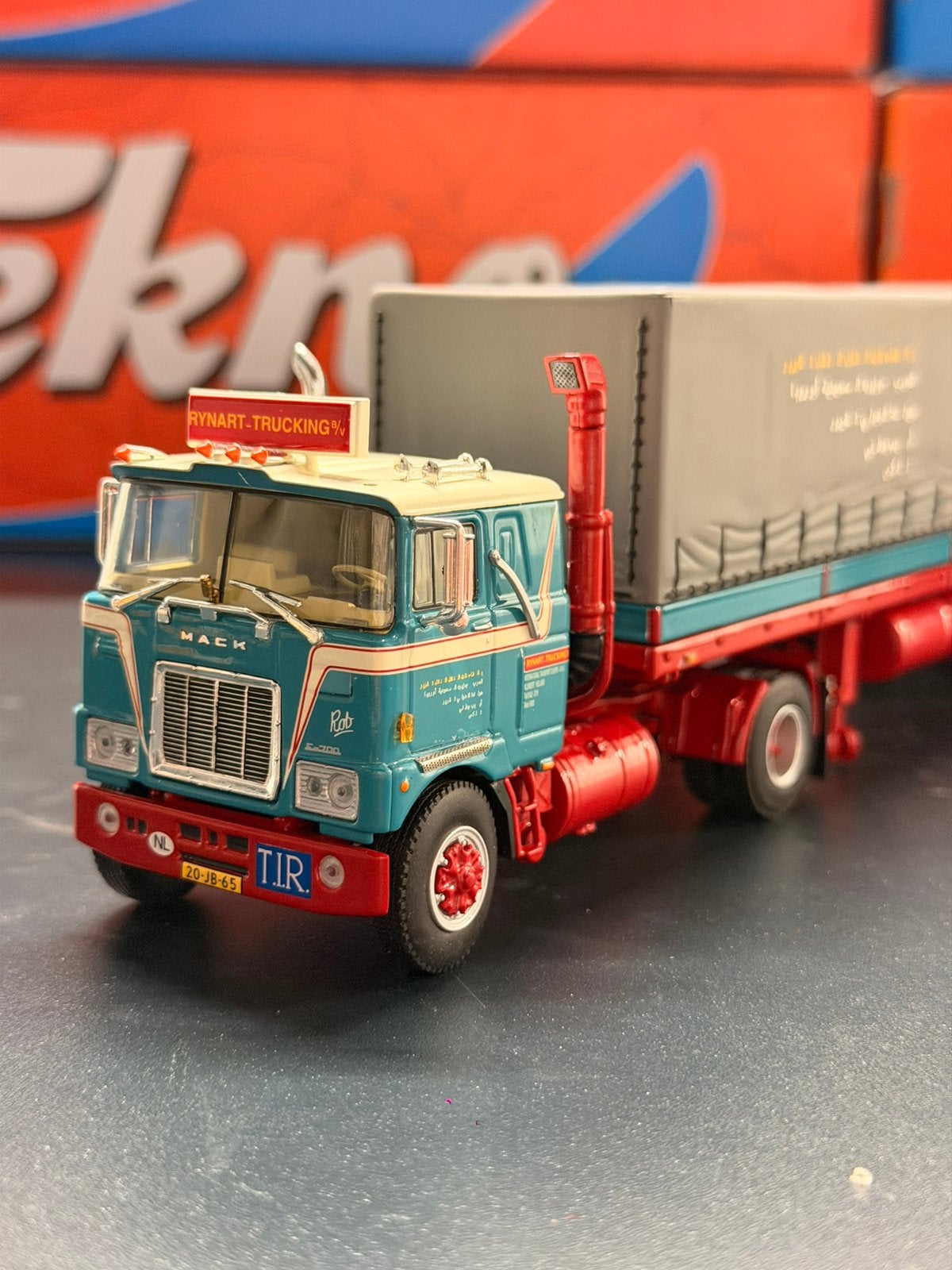WSI Mack Rynart Trucking, Hobby en Vrije tijd, Ophalen of Verzenden, Zo goed als nieuw, Bus of Vrachtwagen, Wsi