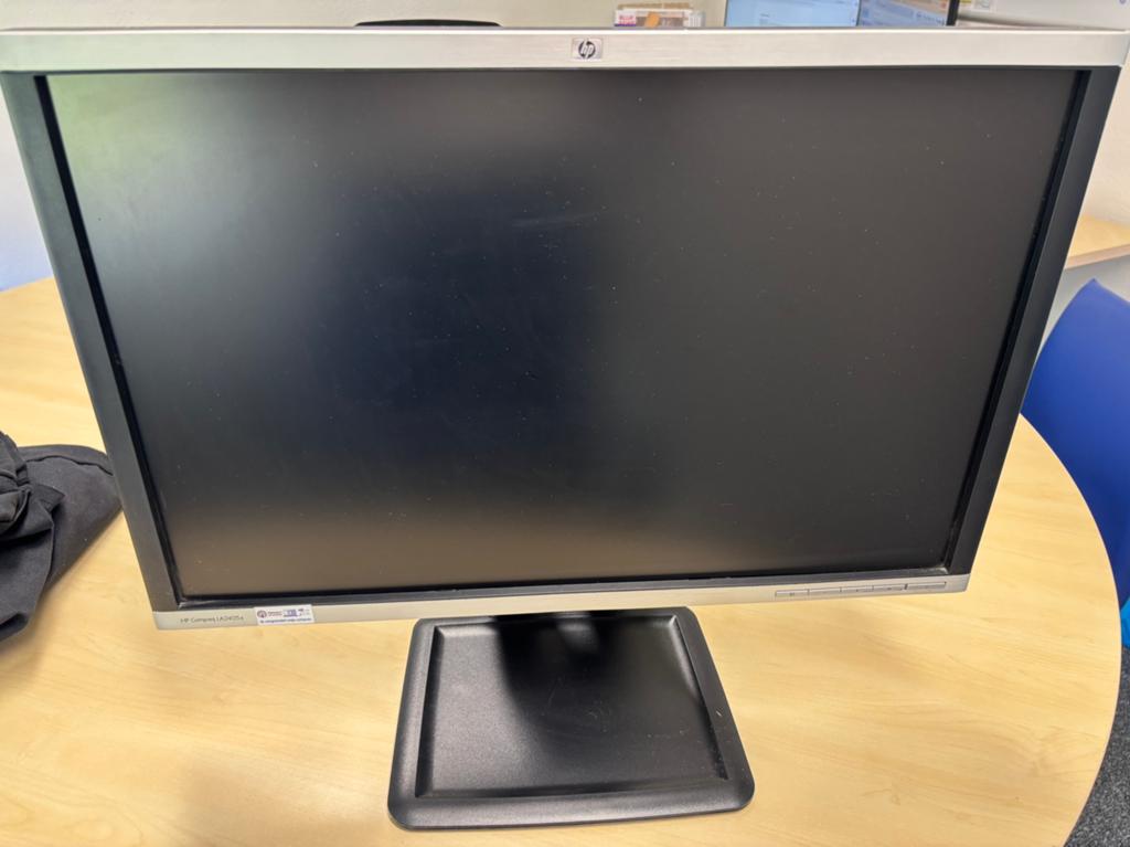 In hoogte verstelbaar beeldscherm HP, Computers en Software, Monitoren, Ophalen, Zo goed als nieuw, 60 Hz of minder, In hoogte verstelbaar