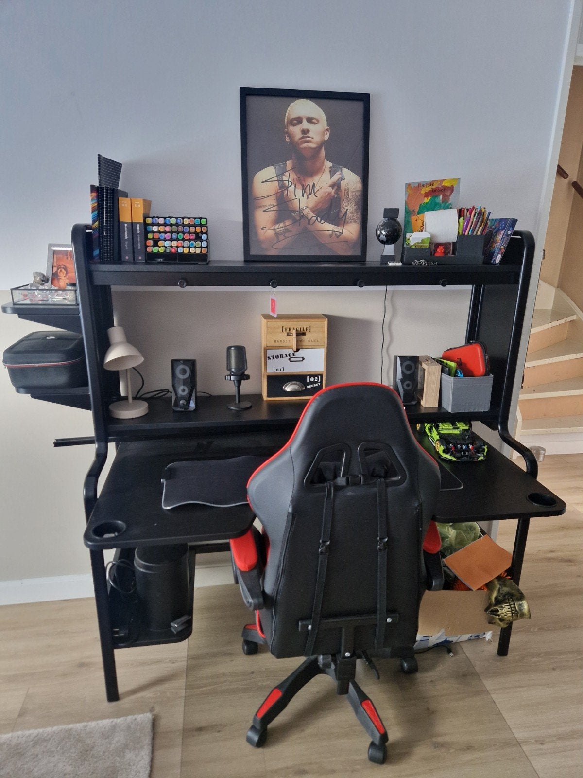 Game bureau ikea, Ophalen, Zo goed als nieuw