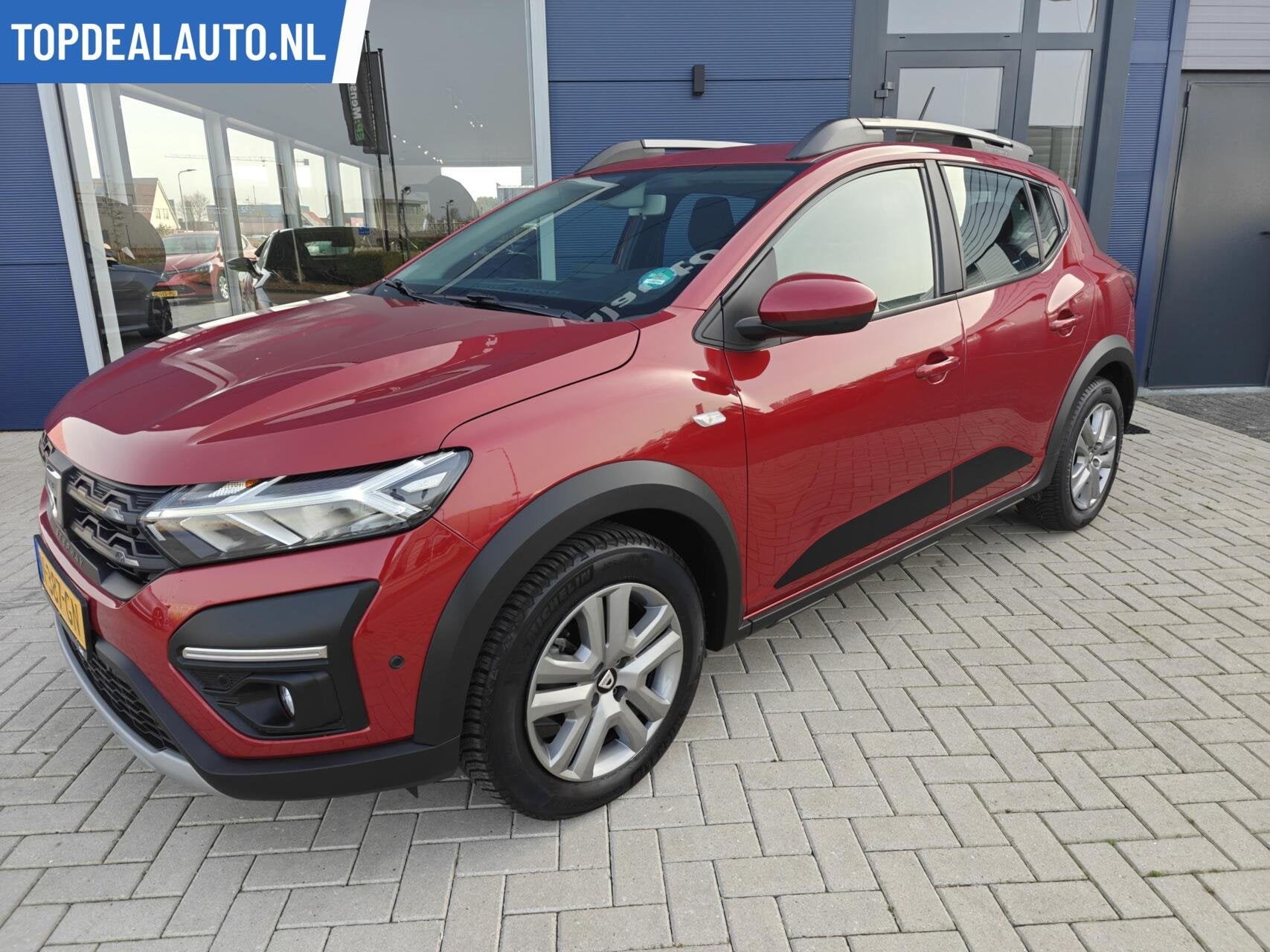 Dacia Sandero 1.0 TCe Stepway 100 Bi fuel Carplay/Camera, Voorwielaandrijving, 15 km/l, Euro 6, 610 kg