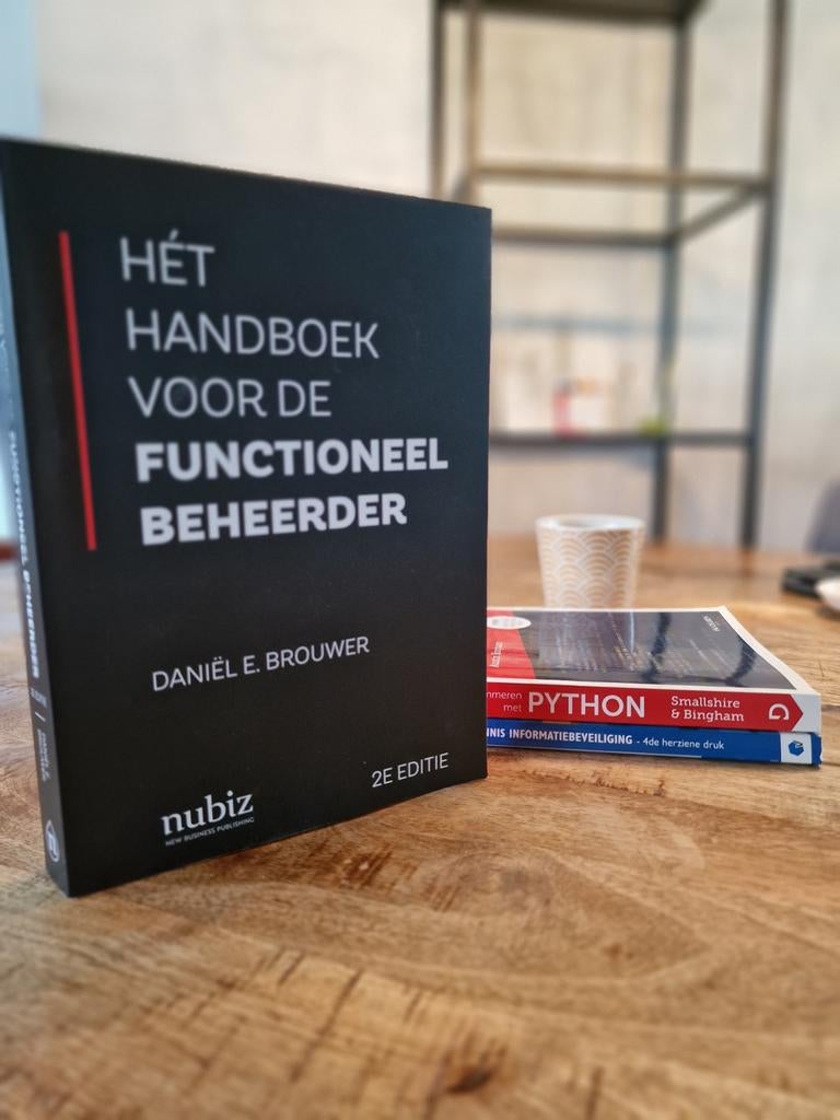 Hét handboek voor de functioneel beheerder, 2e editie, Boeken, Daniël E. Brouwer, Software, Ophalen of Verzenden, Zo goed als nieuw