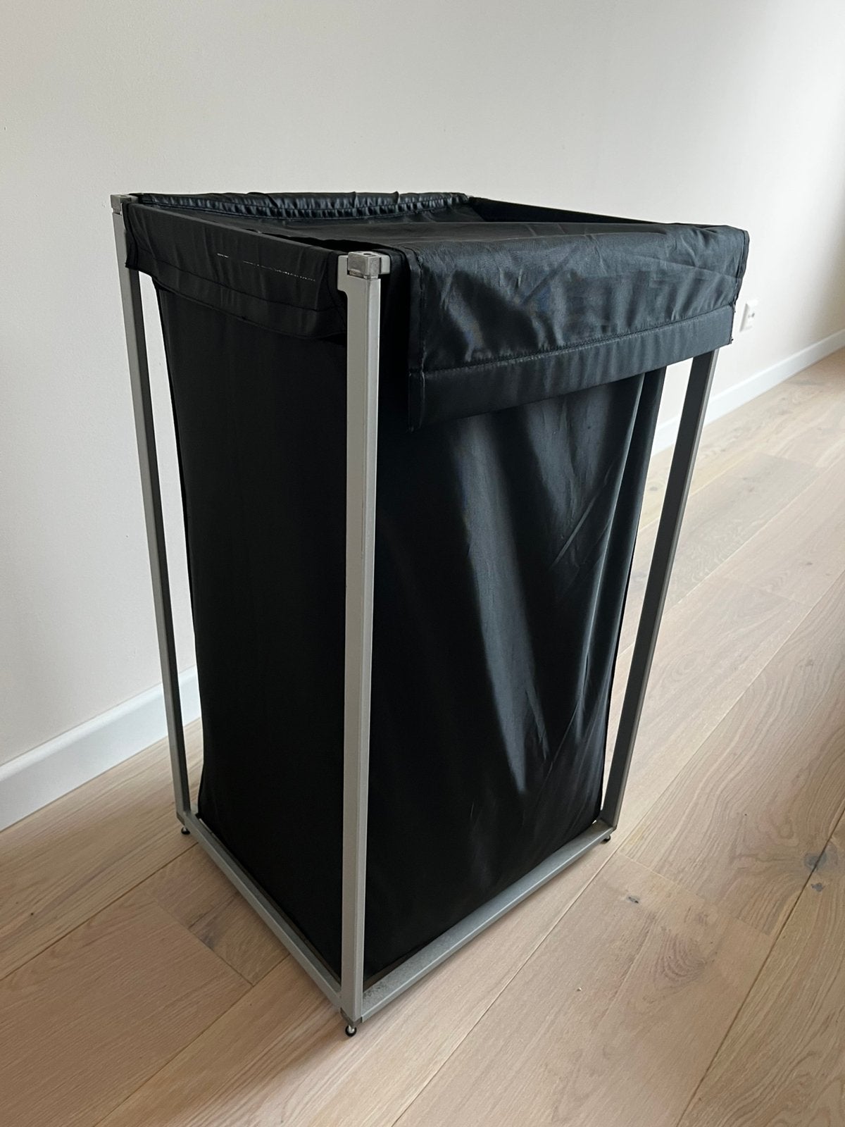 Ikea wasmandje, Ophalen, Overige materialen, Gebruikt, Met deksel