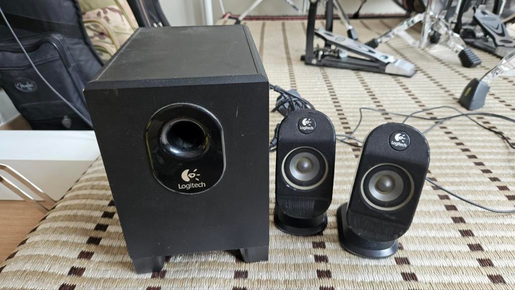Logitech 2.1 speakerset met subwoofer, Audio, Tv en Foto, Luidsprekers, Gebruikt, Subwoofer, Minder dan 60 watt, Overige merken